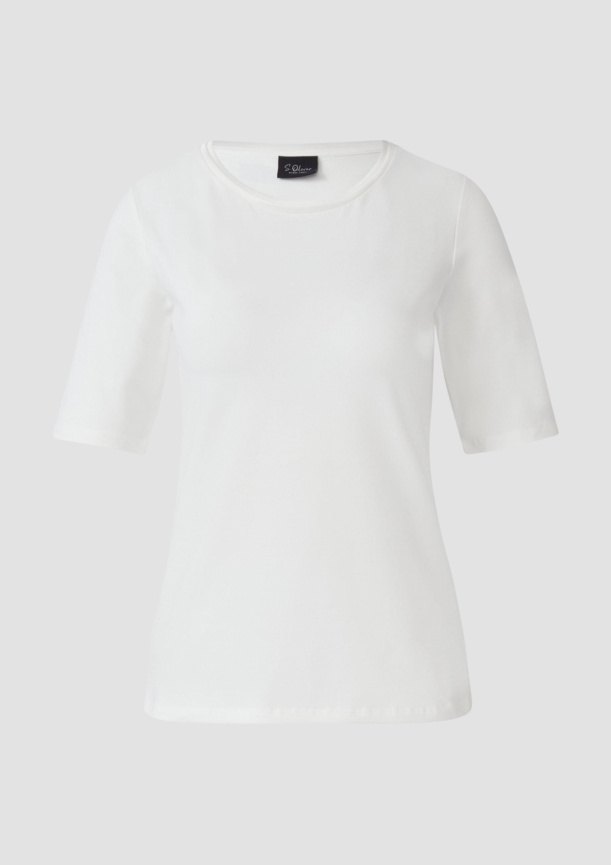 s.Oliver Kurzarmshirt T-Shirt T-Shirt aus Baumwollmix mit Satindetail am Ausschnitt