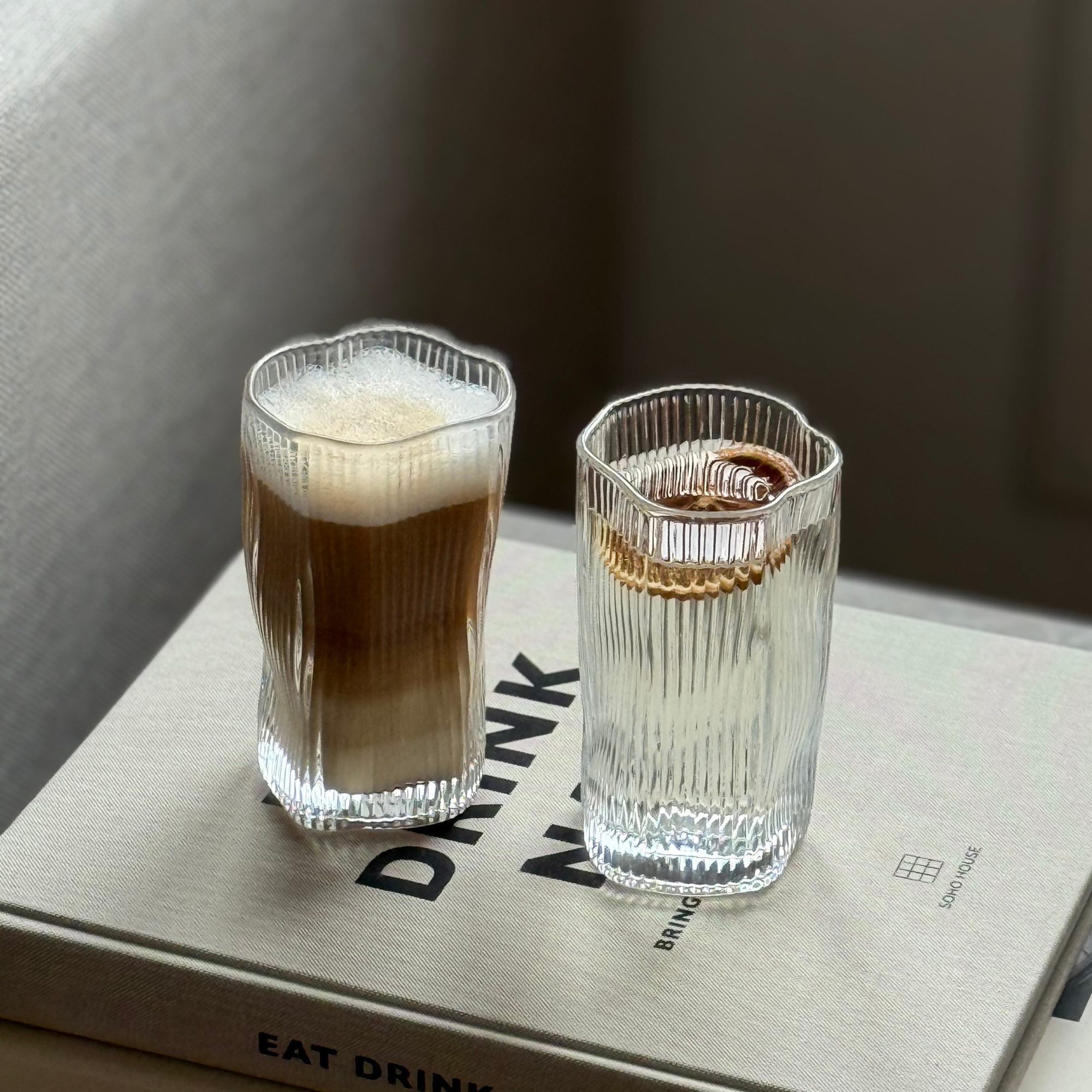 Zoha Gläser-Set Diamond Stripe Gläser 200/ 280 ml Set – Trinkgläser, Kaffeeglas, 6-tlg., ideal für Tee, Kaffee, Iced Coffee oder Saft
