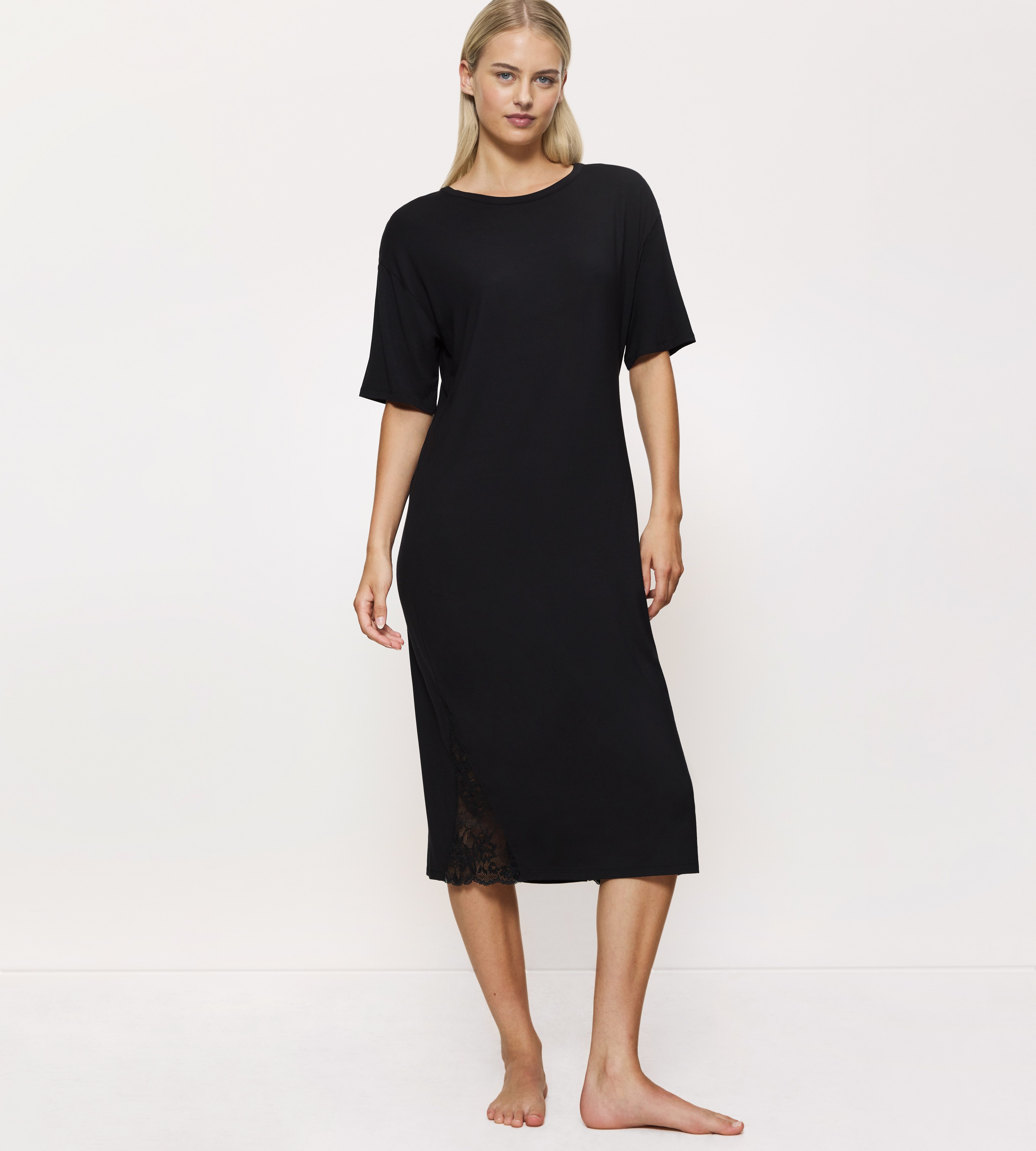 Triumph Nachthemd Timeless Sensuality NDK SSL atmungsaktiv, weich, kurzärmelig, Rundhalsausschnitt