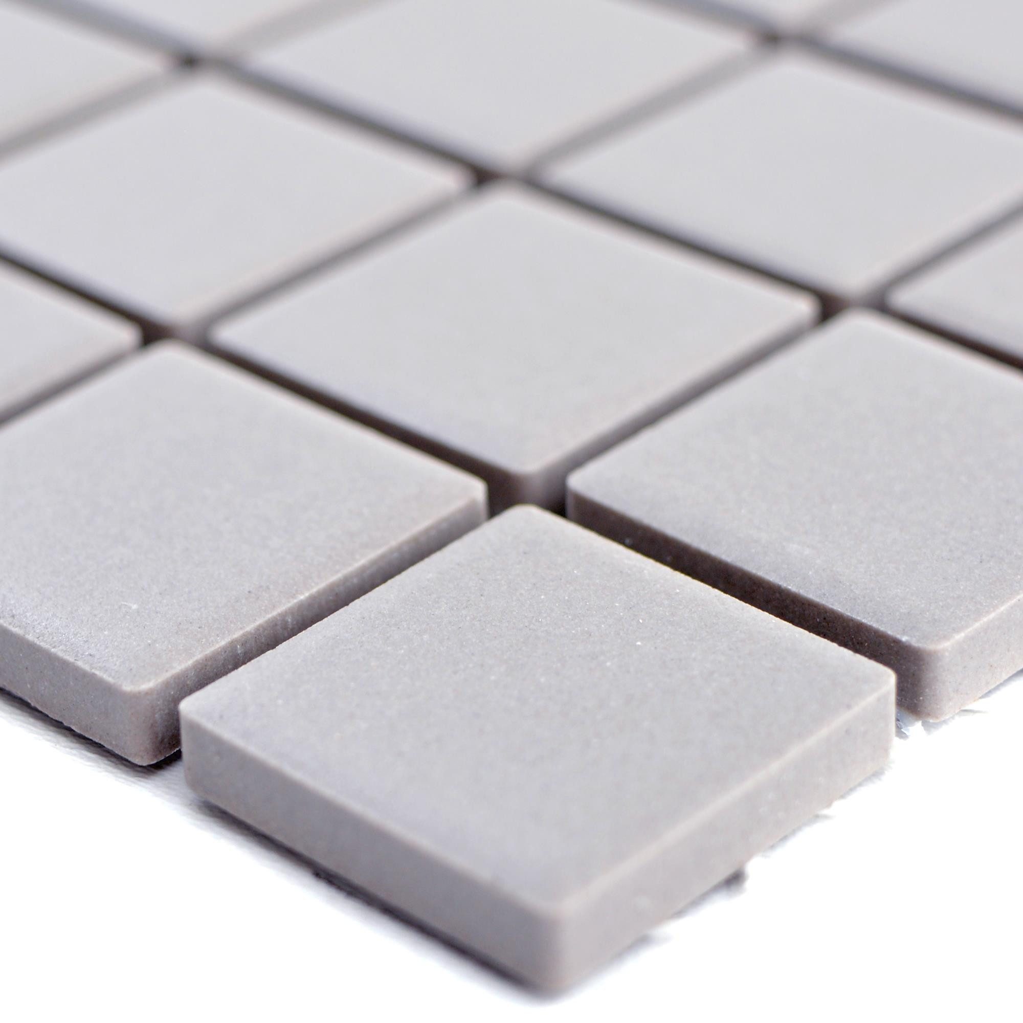 Mosafil Mosaikfliesen Keramik Mosaikfliesen Miranda Unglasiert R10 Matt Q25, Keramik 30.000x32.600, hellgrau, Verlegefertig auf ein Netz geklebt - Fußbodenheizung Geeignet -