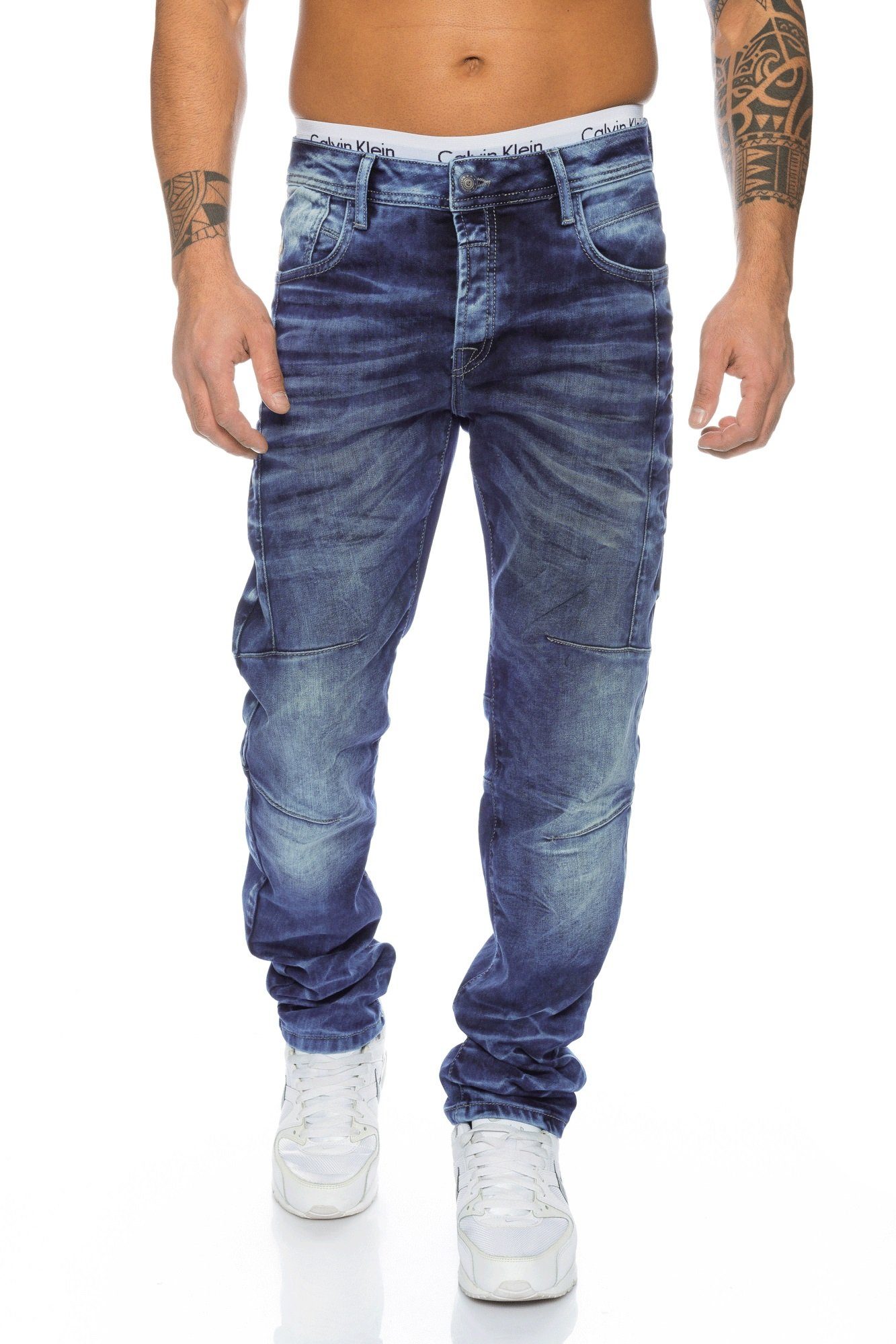 Cipo & Baxx Slim-fit-Jeans »Herren Jeans mit stylischen Nahtverläufen und  elastischem Material« Modische Waschung