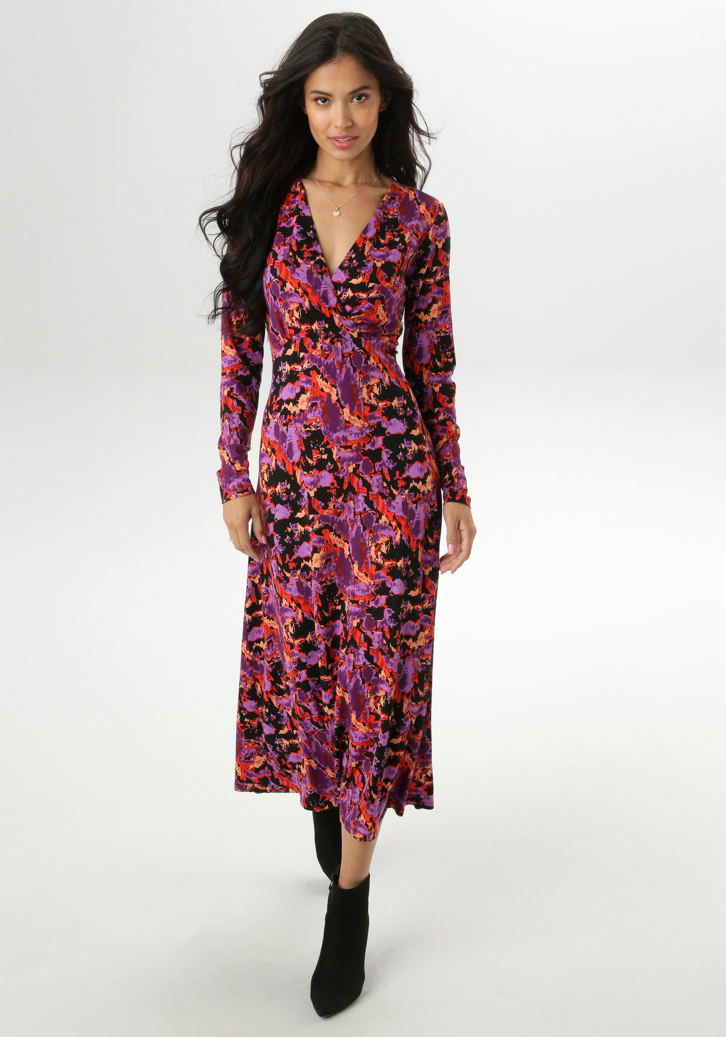 Aniston SELECTED Maxikleid mit V-Ausschnitt in Wickeloptik und Unterbrustna günstig online kaufen