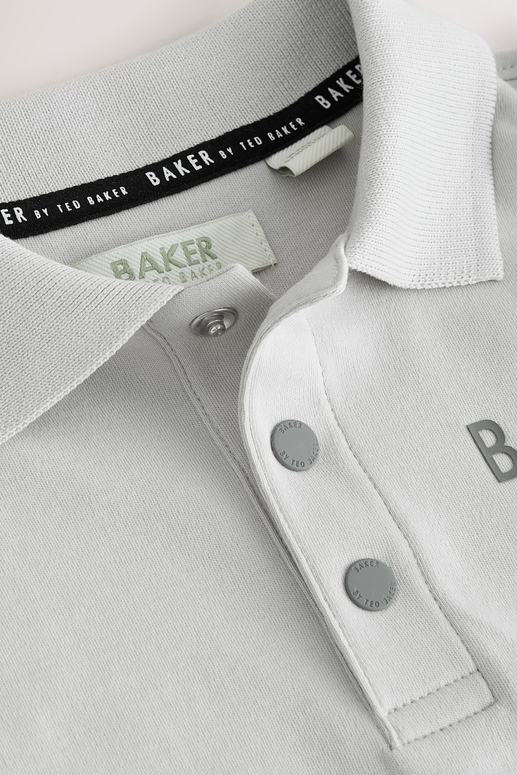 Baker by Ted Baker Shirt & Shorts Baker by Ted Baker Oversize-Poloshirt und Shorts (2-tlg)