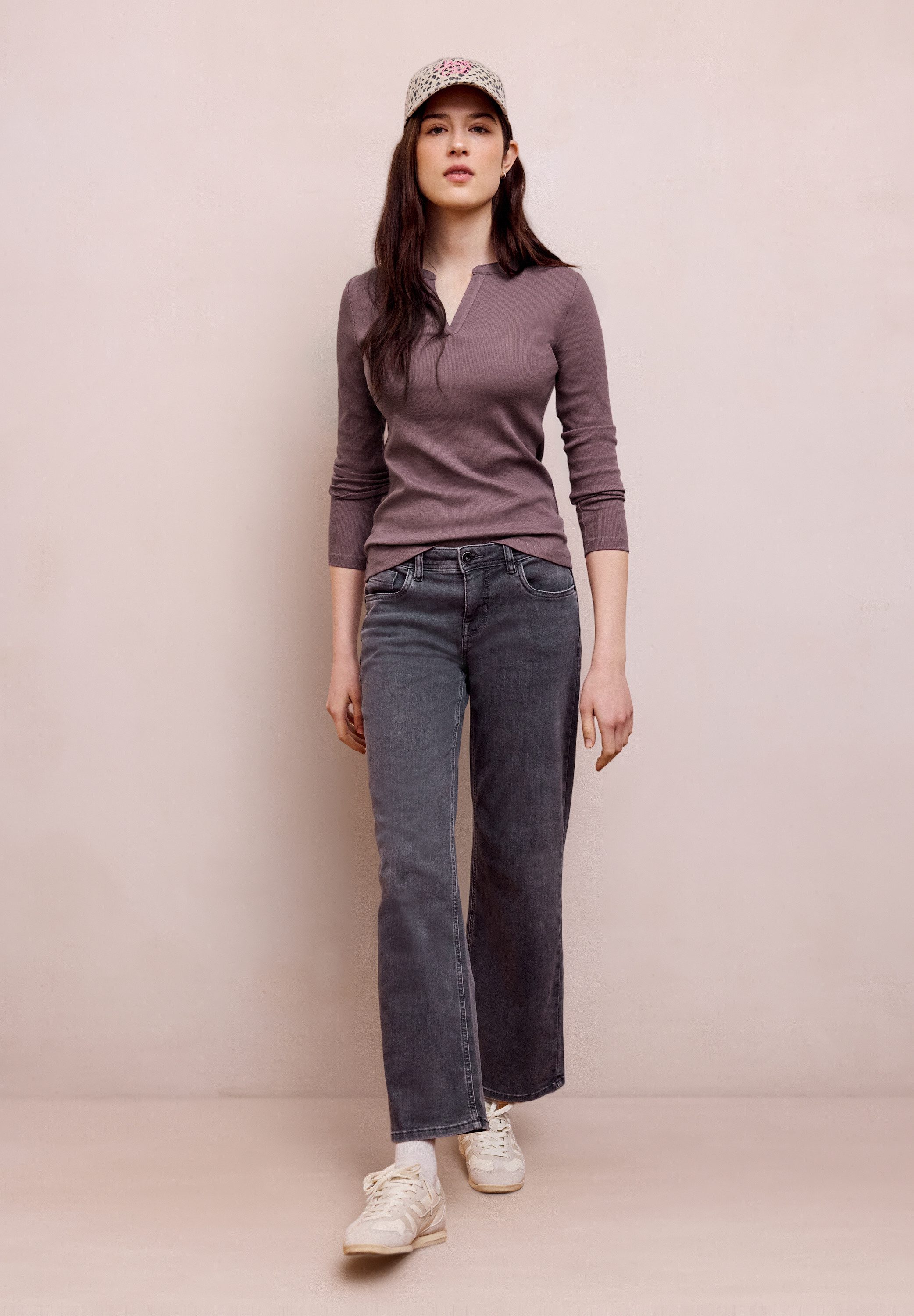 STREET ONE STUDIO Rundhalsshirt im soften Baumwoll-Mix – Bild 4 von 5