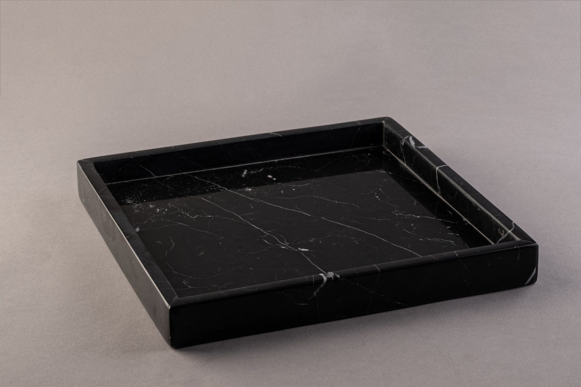 marmortrend Sehnsucht nach Einzigartigkeit Dekotablett marmortrend CELIN Marmor Tablett quadratisch