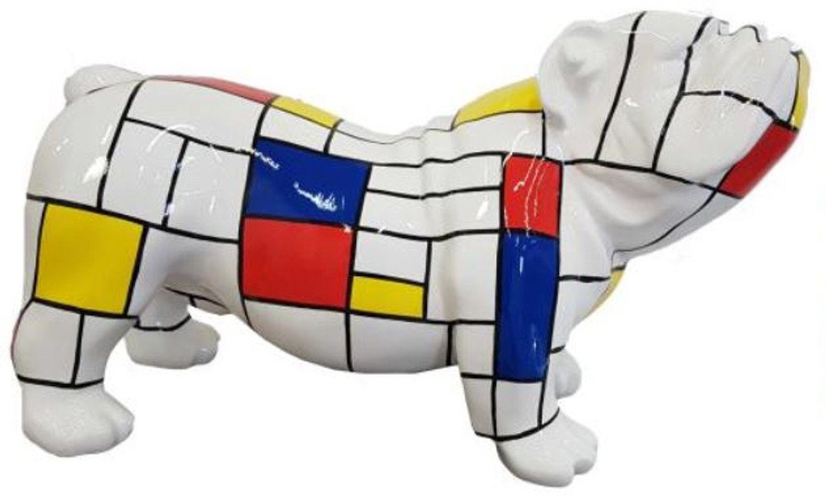 Casa Padrino Skulptur Designer Dekofigur Hund Bulldogge Weiß / Mehrfarbig 55 x H. 32 cm - Wetterbeständige Deko Skulptur - Wohnzimmer Deko - Garten Deko - Designer Deko Tierfigur