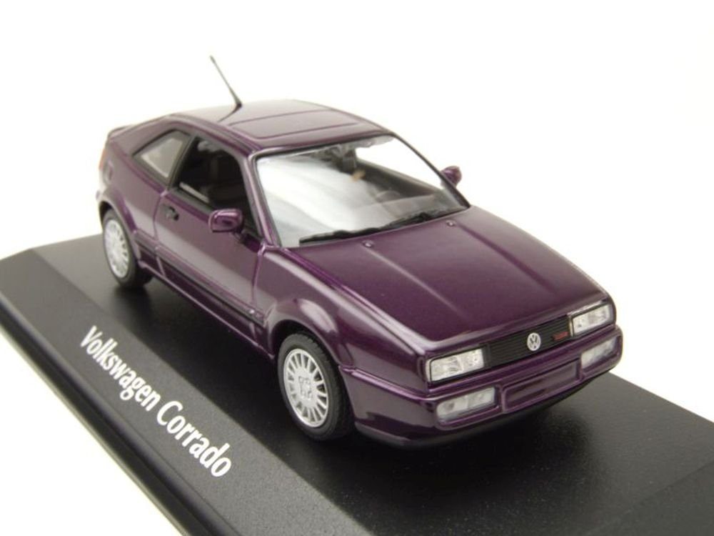 Porsche 911 GT2 Type 996 2001 Gris Kerguelen métallisé 1/43 Minichamps