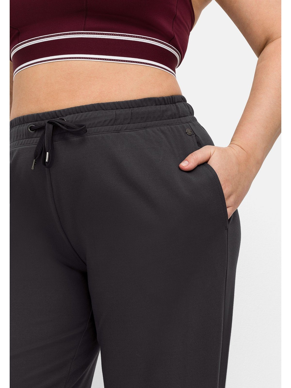Sheego Sporthose Große Größen aus atmungsaktiver Viskosemischung