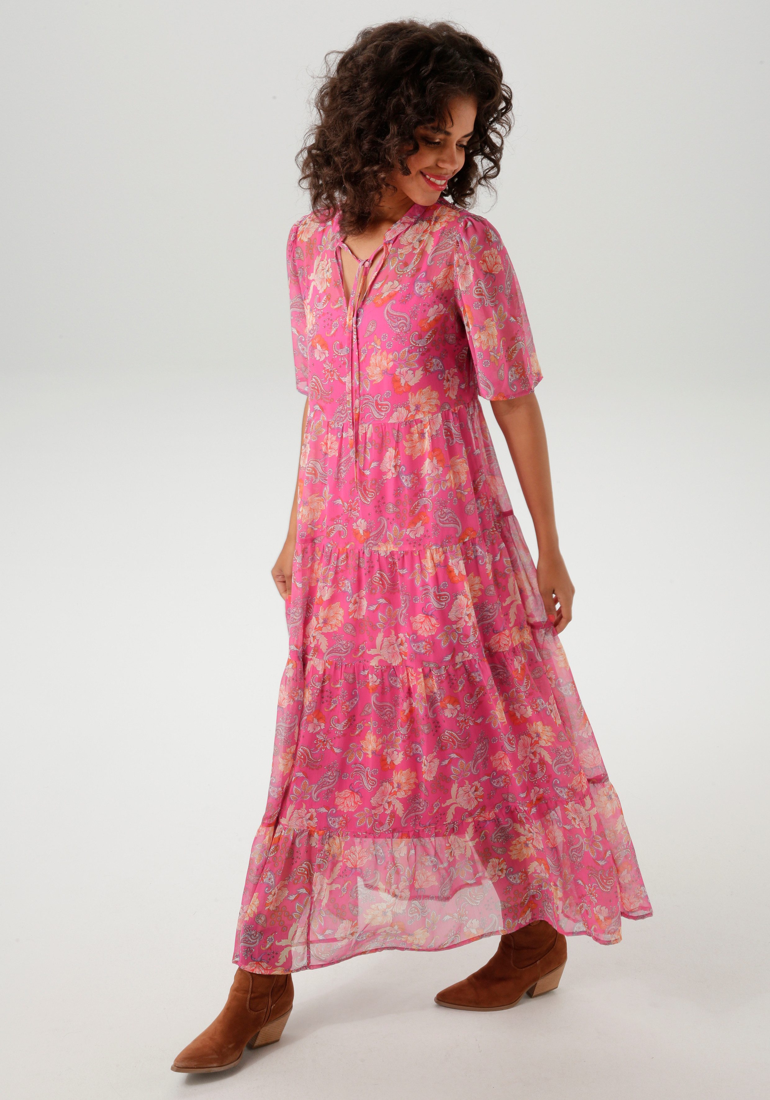 Aniston CASUAL Sommerkleid mit fantasievollem Blumen- und Paisley-Druck günstig online kaufen