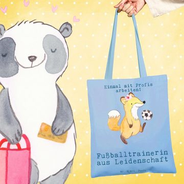 Mr. & Mrs. Panda Tragetasche Fußballtrainerin Leidenschaft - Sky Blue - Geschenk, Beuteltasche, Fu (1-tlg), Cross Stitching Griffe
