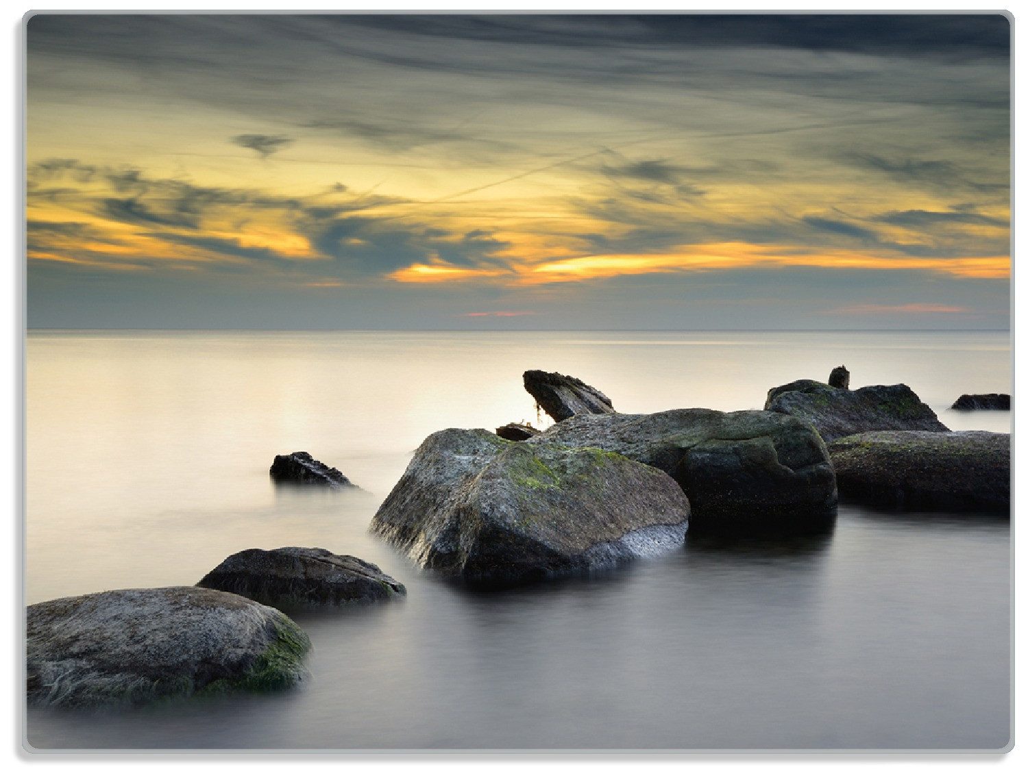 Wallario Schneidebrett Mystische Felsen im Meer, ESG-Sicherheitsglas, (inkl. rutschfester Gummifüße 4mm, 1-St), 30x40cm