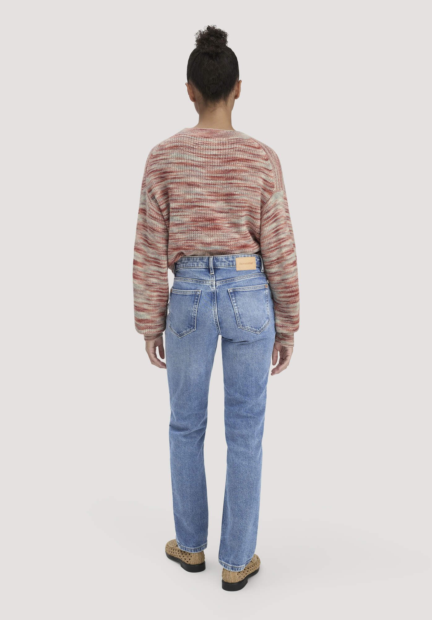 Hessnatur Bequeme Jeans MARIE Straight aus Bio-Denim (1-tlg) MARIE Straight aus Bio-Denim