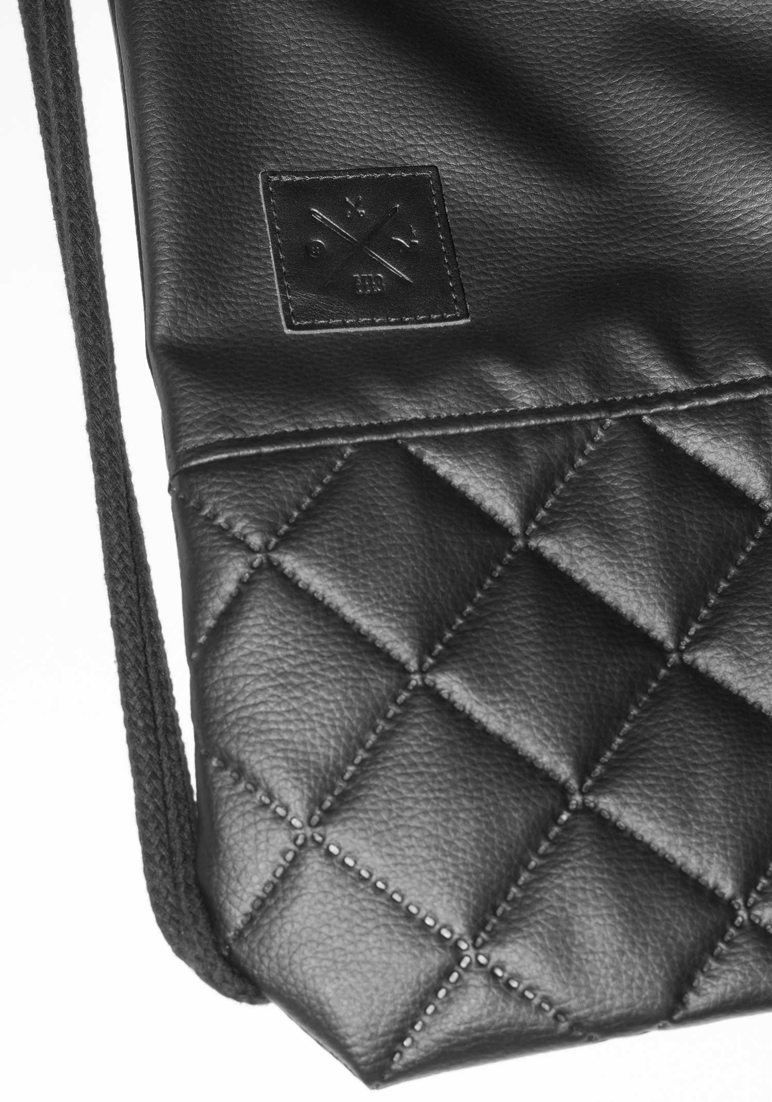 Manufaktur13 Gymbag Black Out Sports Bag X2 - Turnbeutel, Kunstleder Sportbeutel, Vegan