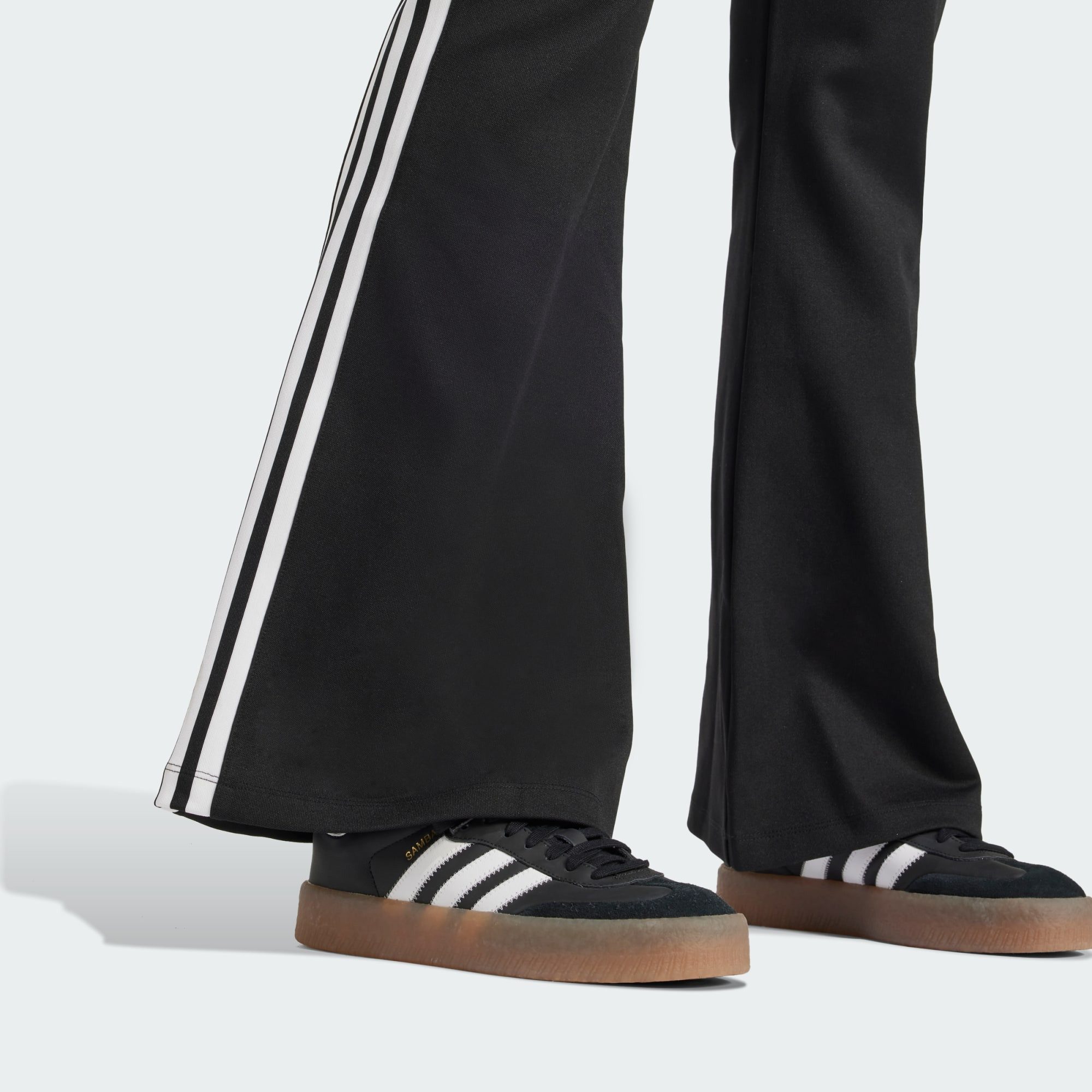 adidas Originals Jogginghose ADICOLOR 3-STREIFEN FLARED TRAININGSHOSE (1-tlg)