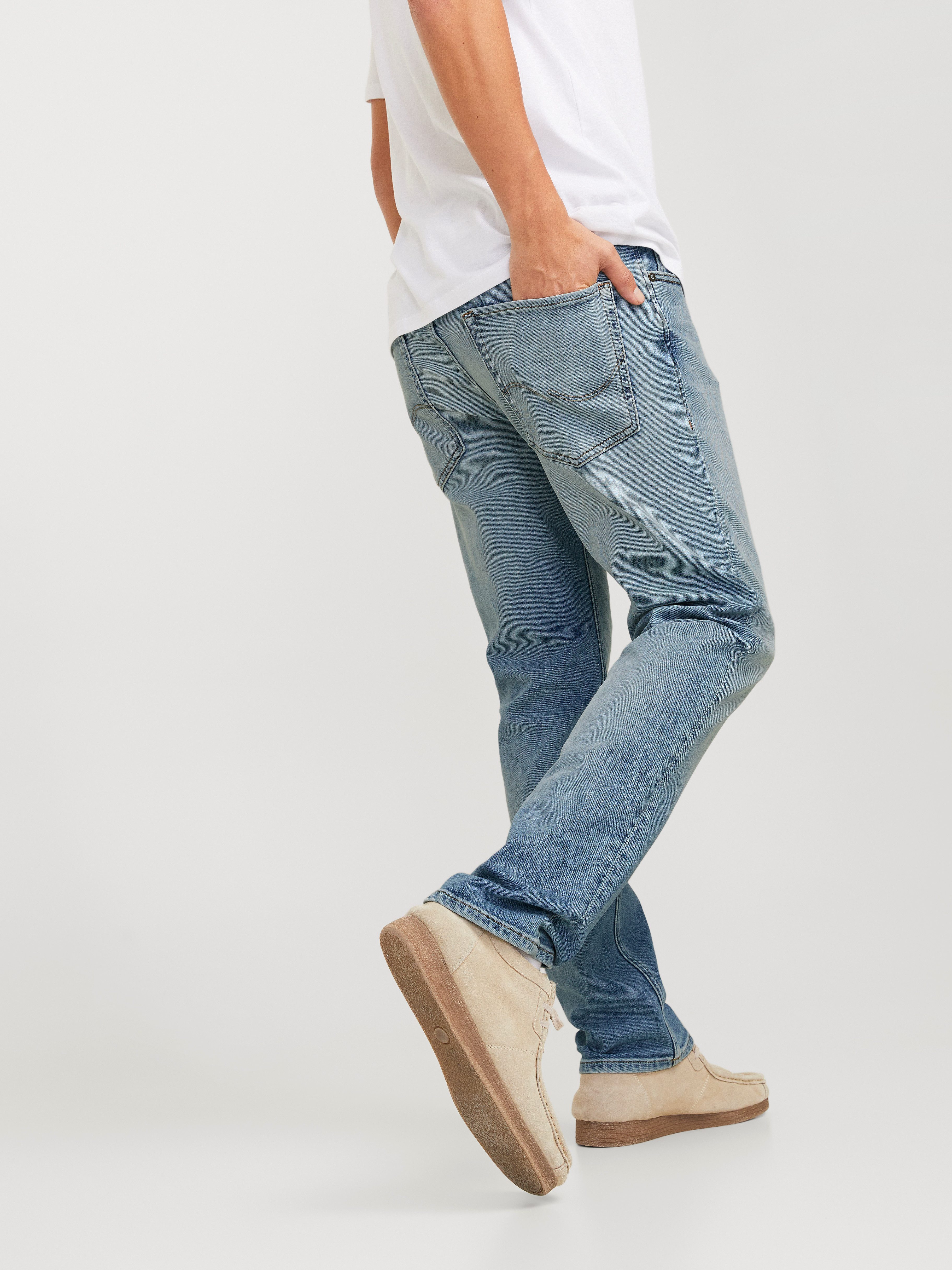 Jack & Jones Regular-fit-Jeans JJICLARK mit Used-Look und Stretch für den Alltag mit Abriebeffekten – Bild 2 von 5