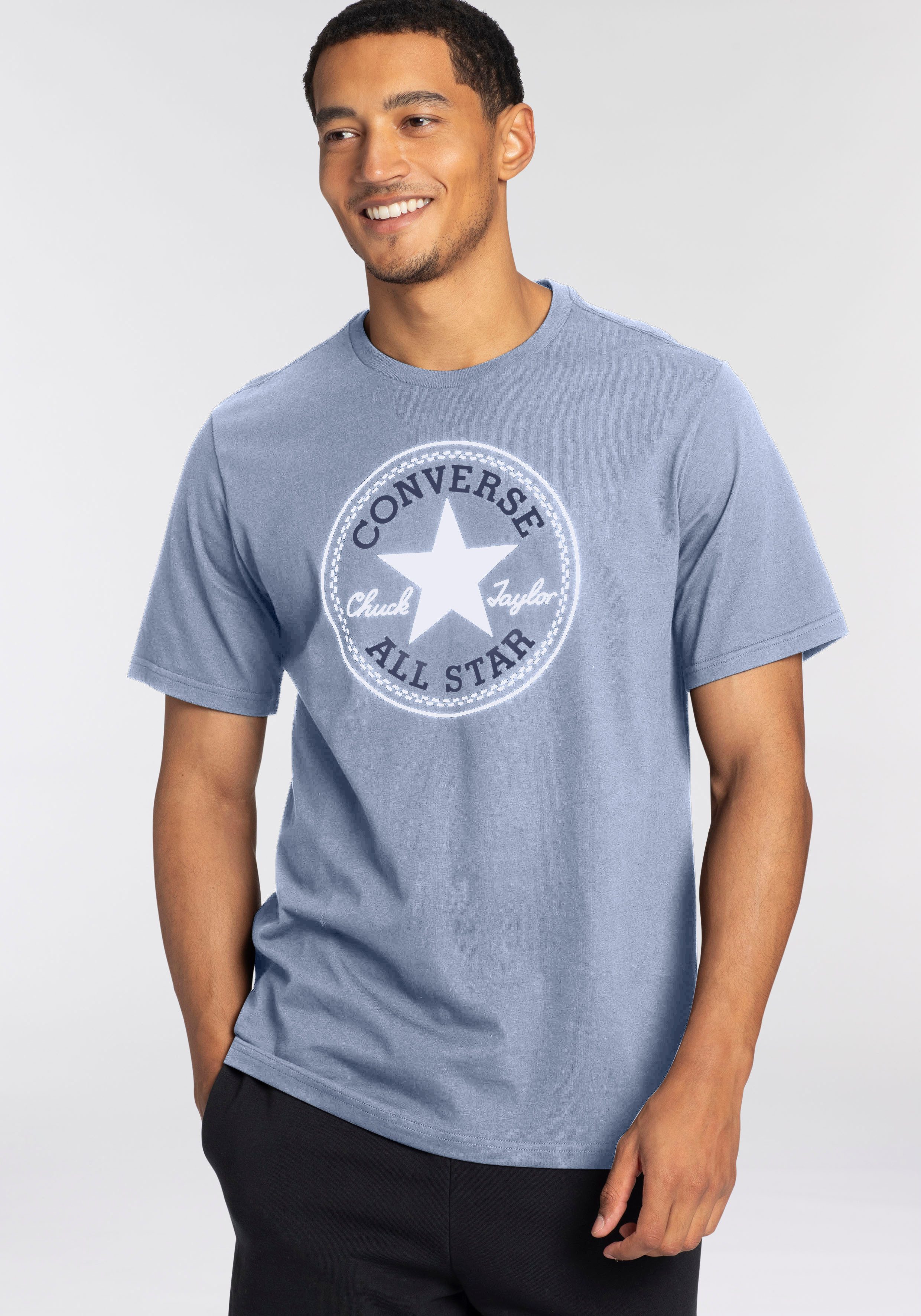 Converse T-Shirt UNISEX CONVERSE GO-TO ALL STAR PATCH LOGO STANDARD FIT T-S günstig online kaufen