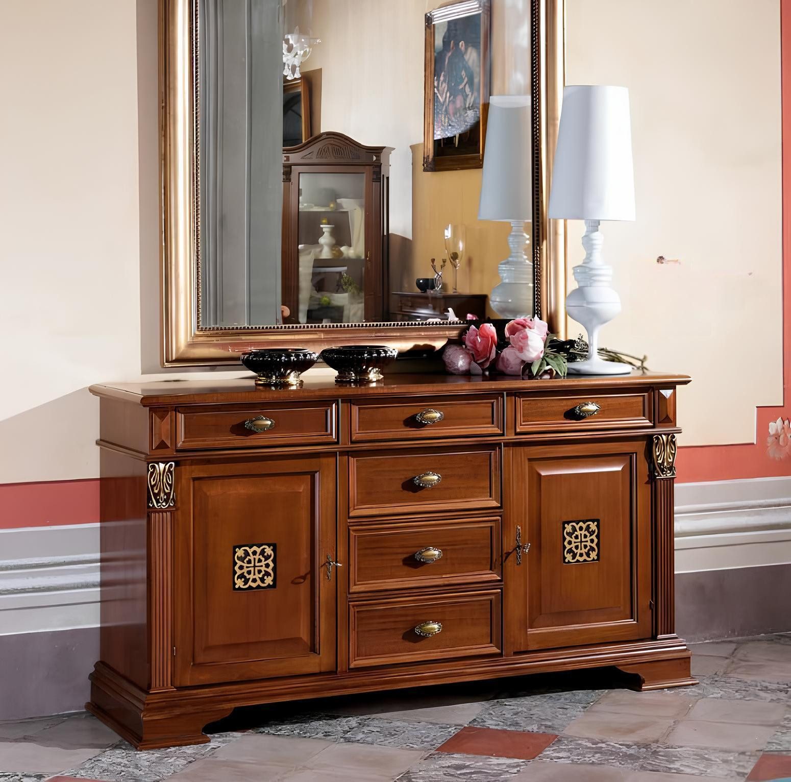 JVmoebel Sideboard Elegantes Sideboard im antiken Stil aus hochwertigem Holz, Made in Italy