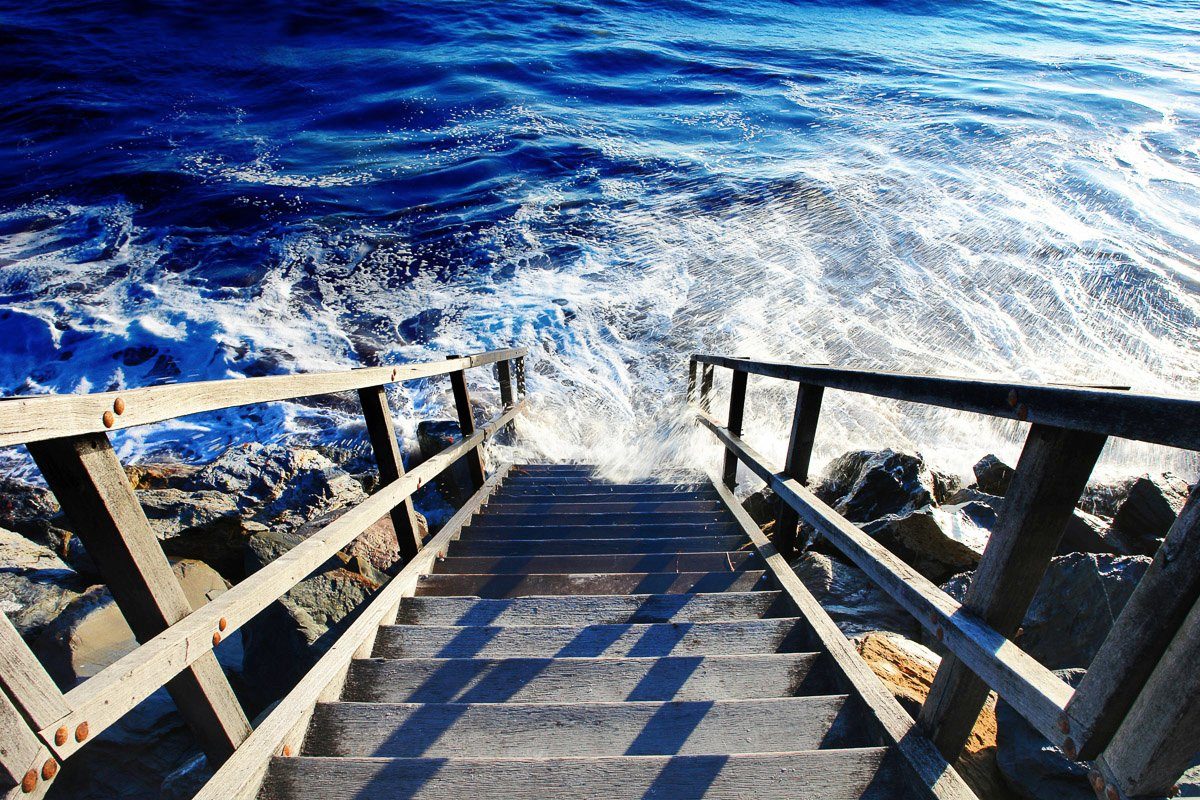 Papermoon Fototapete Treppe ins Meer
