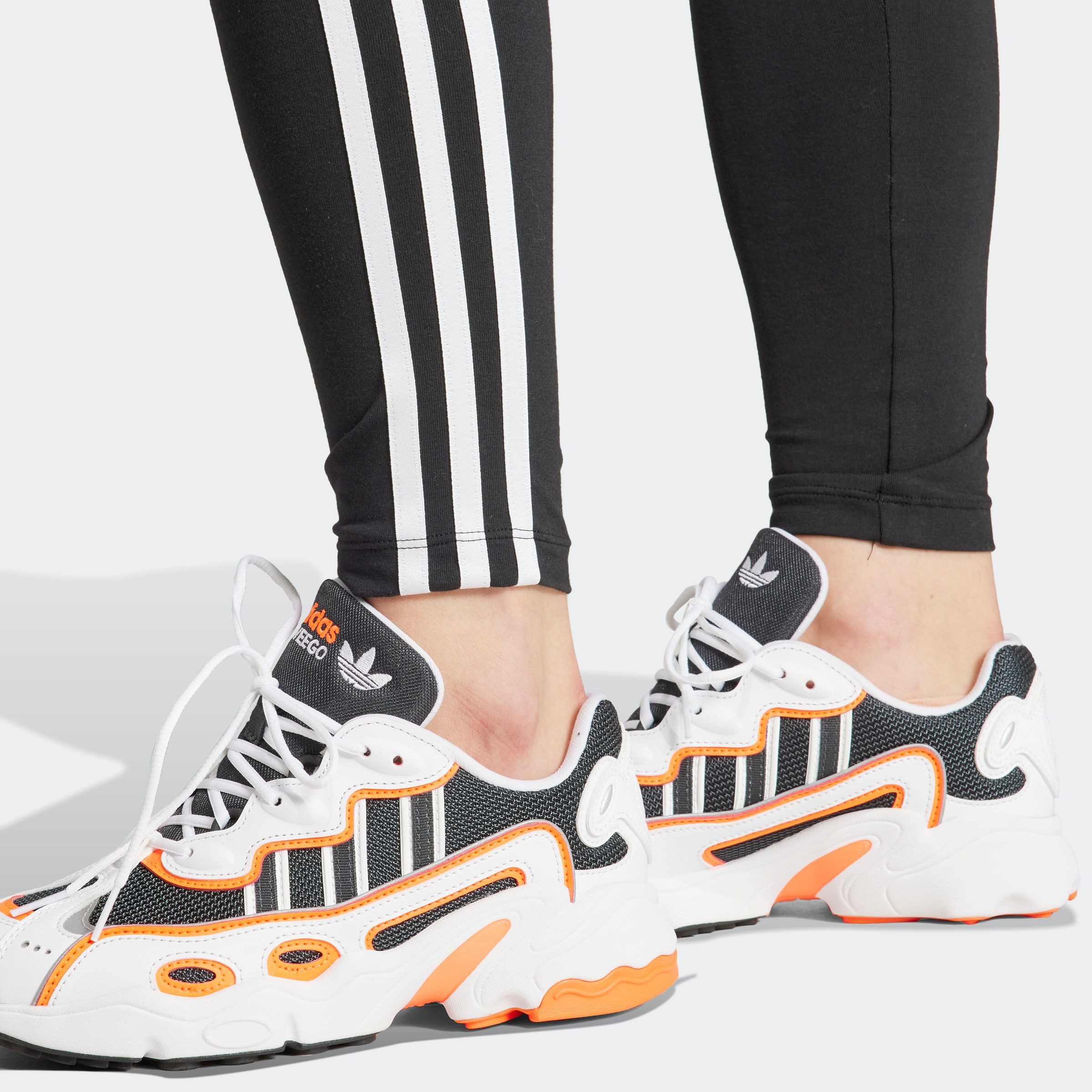 adidas Originals Leggings 3 S LEGGINGS (1-tlg) mit sportlichem Style, aus weichem Baumwollmix, mit Elasthan-Anteil
