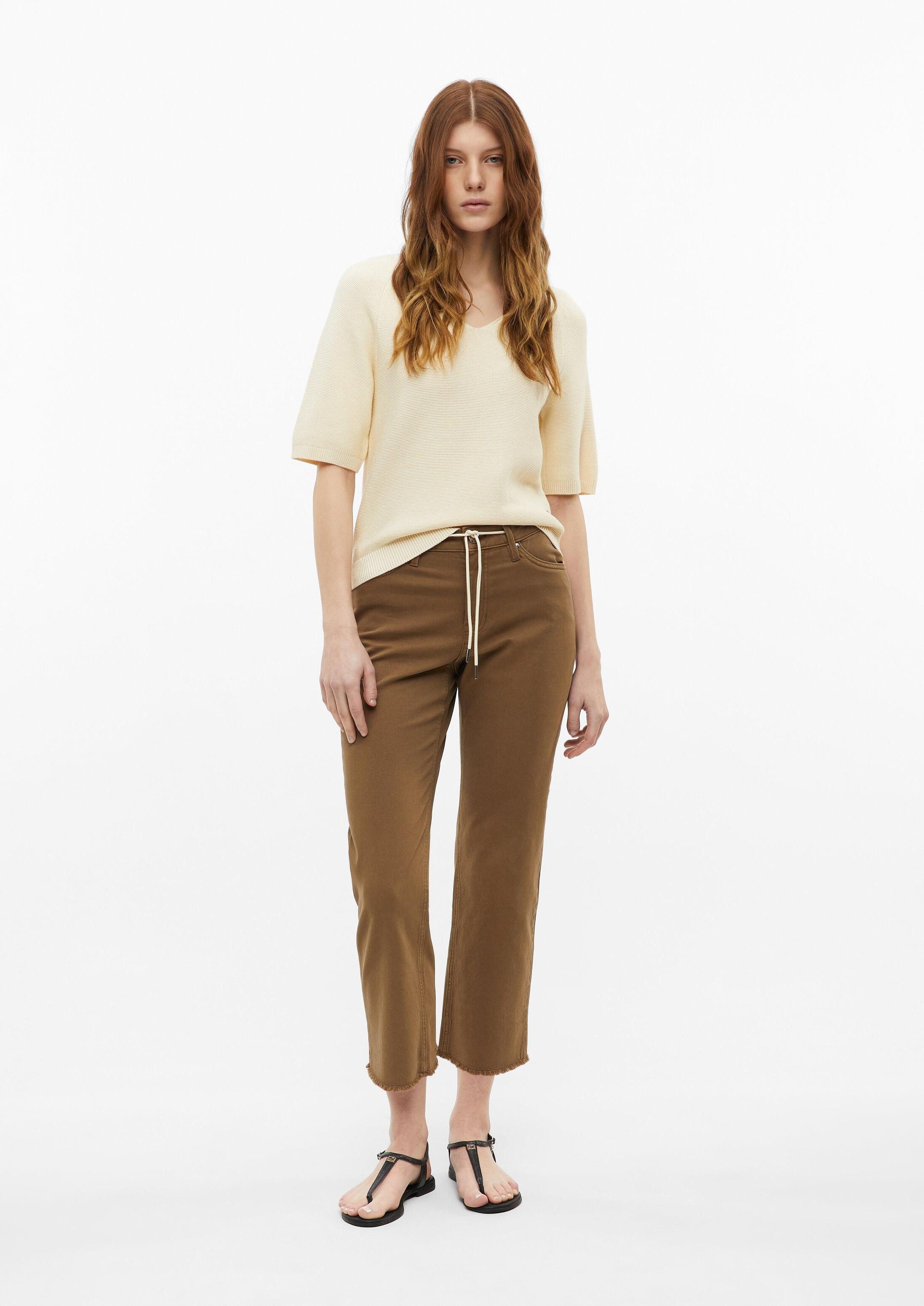 s.Oliver Regular-fit-Jeans Jeans-Hose KAROLIN Cropped-Jeans Karolin / Mid Rise / Straight Fit / mit Fransen