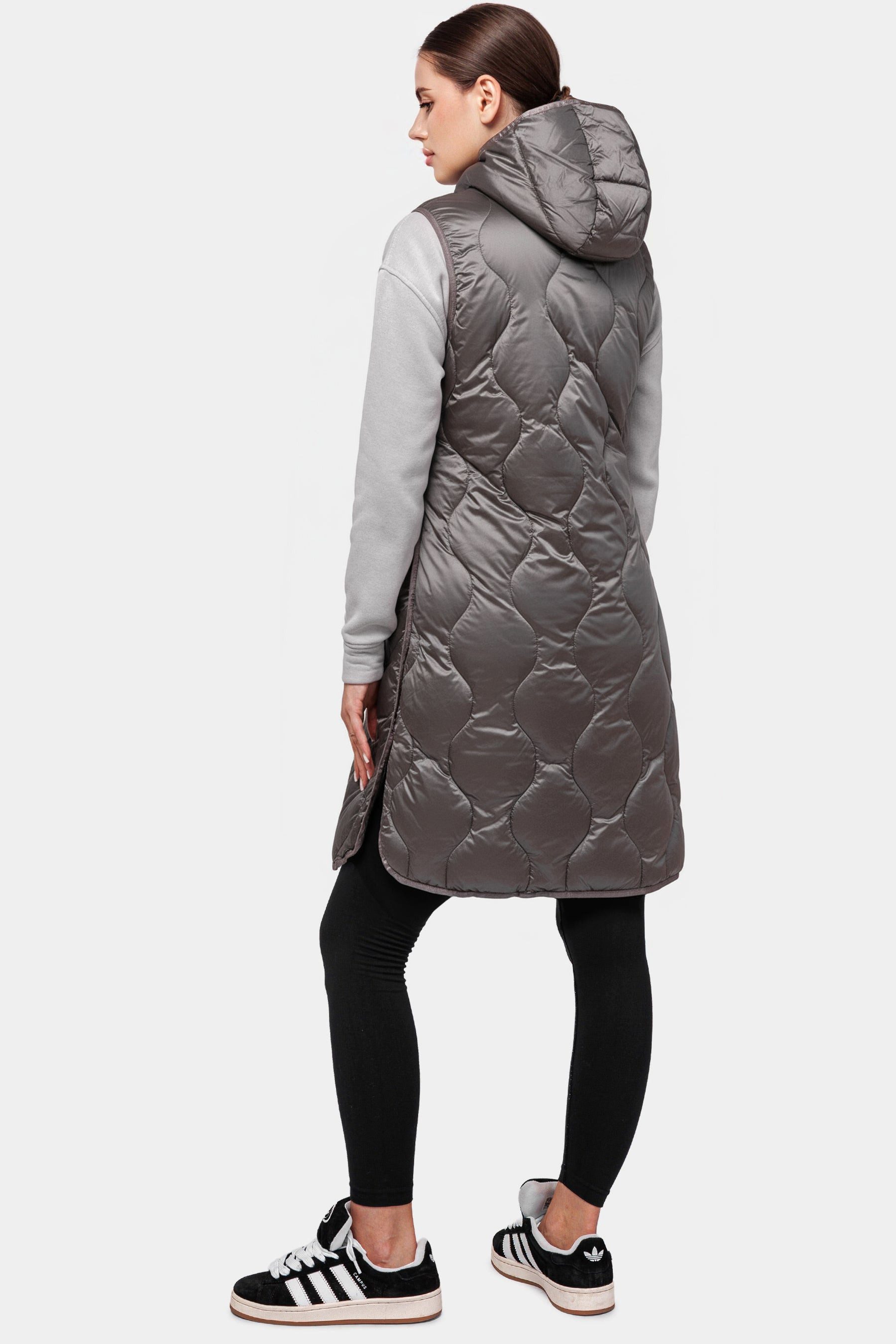 Travel 8 Daunenjacke Leichte Daunenweste für Damen mit Karosteppung in Silber