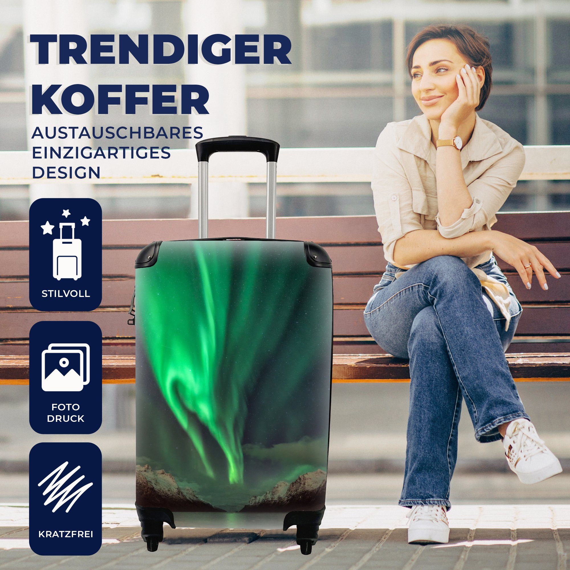 Rollen, Trolley, Ferien, - 4 für Reisekoffer Reisetasche Handgepäckkoffer MuchoWow rollen, - Handgepäck Nordlichter mit Grün Fjord,