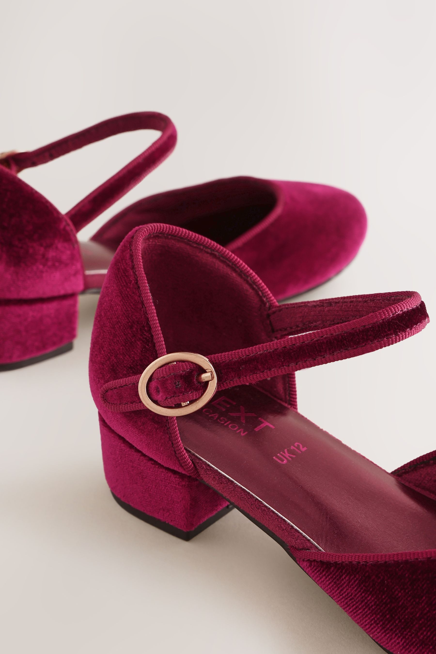 Next Festliche Schuhe mit niedrigem Absatz Sandalette – Bild 5 von 5