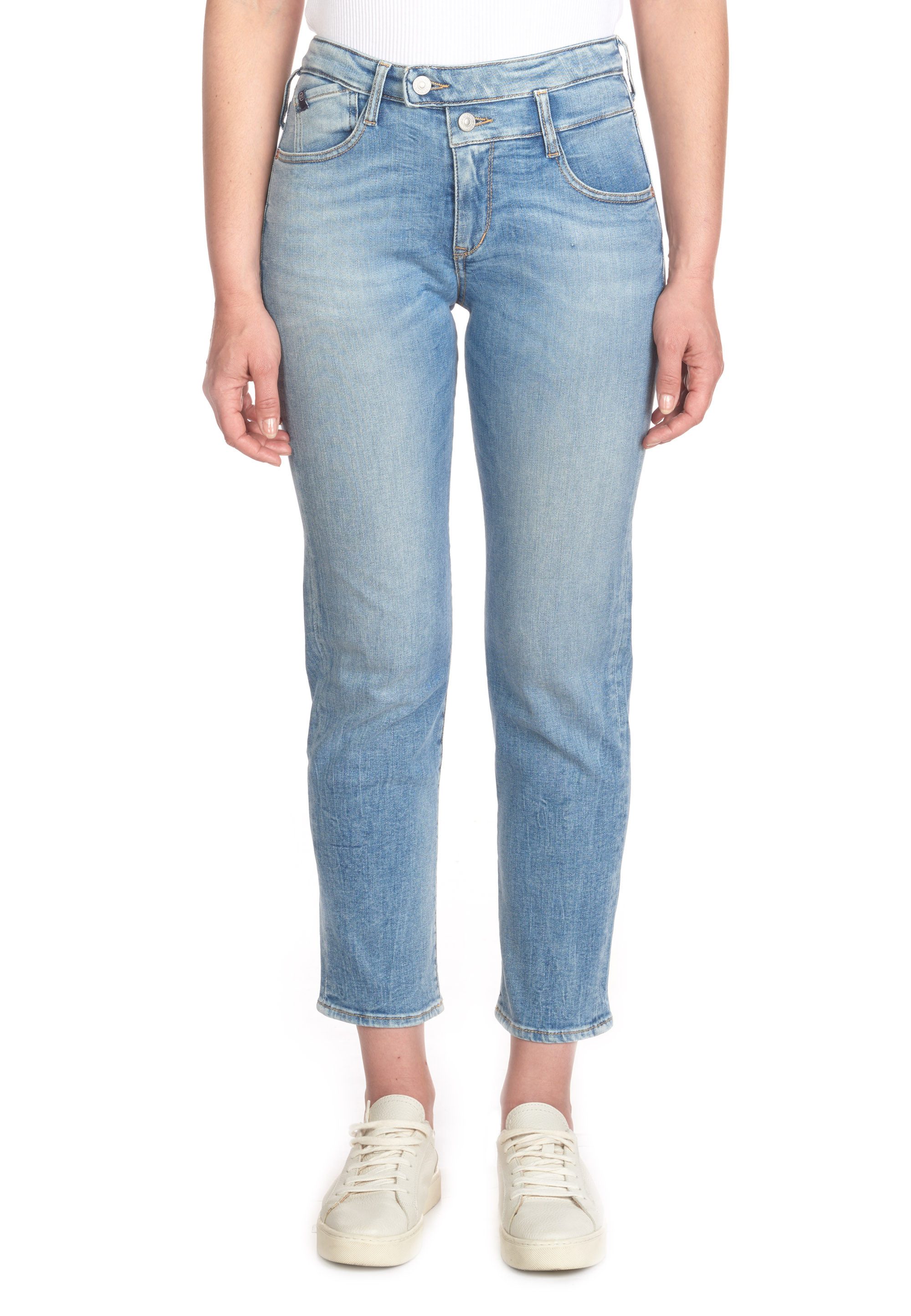 Le Temps Des Cerises 7/8-Hose 400/17 mit bequemem Mom-Schnitt. Reduzierter Preis € 79,99. Unverbindliche Preisempfehlung € 139,99