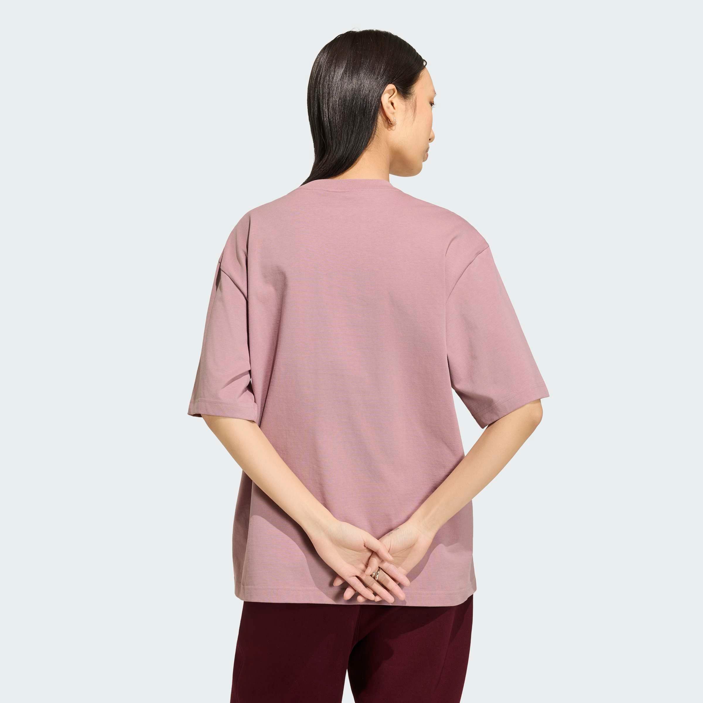 adidas Originals T-Shirt ESSENTIALS, BOYFRIEND-FIT für Erwachsene, mit Kurzarm, ohne Verschluss