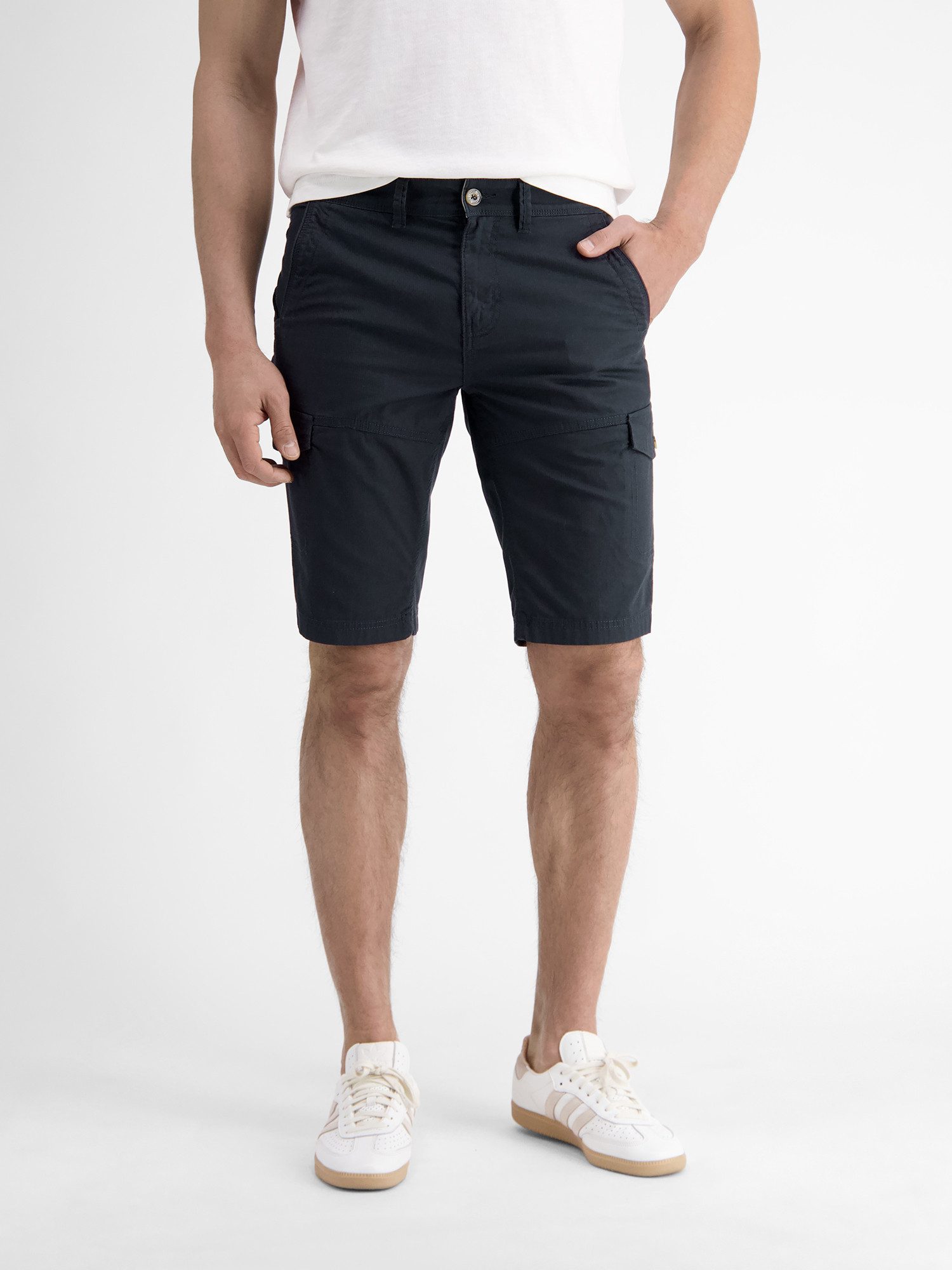 LERROS Cargohose LERROS Lässige Herren Cargo-Bermuda, sommerlich leicht