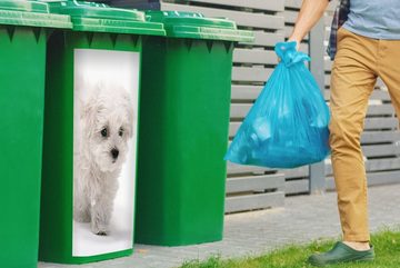 MuchoWow Wandsticker Niedlicher kleiner Malteserhund (1 St), Mülleimer-aufkleber, Mülltonne, Sticker, Container, Abfalbehälter