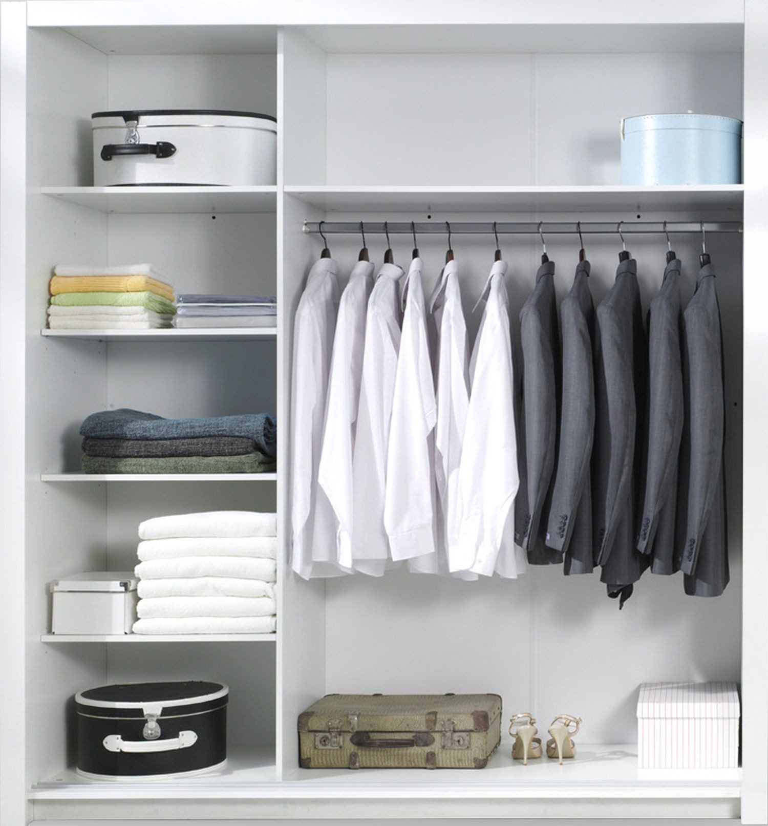 Lukas Möbel Kleiderschrank Kleiderschrank Panarea Hochglanz weiß mit LED und Spiegel