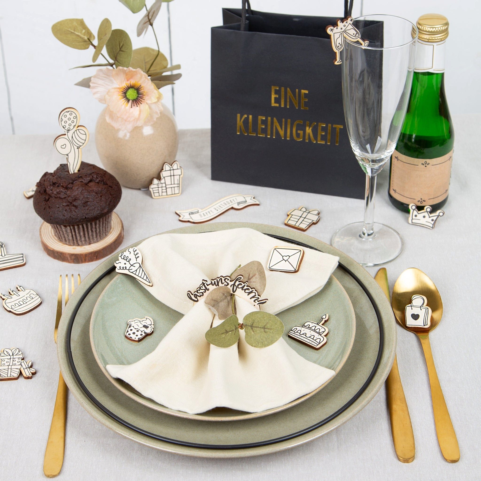 Logbuch-Verlag Dekofigur Geburtstag Tischdeko aus Holz 24-TLG. Streudeko sc günstig online kaufen