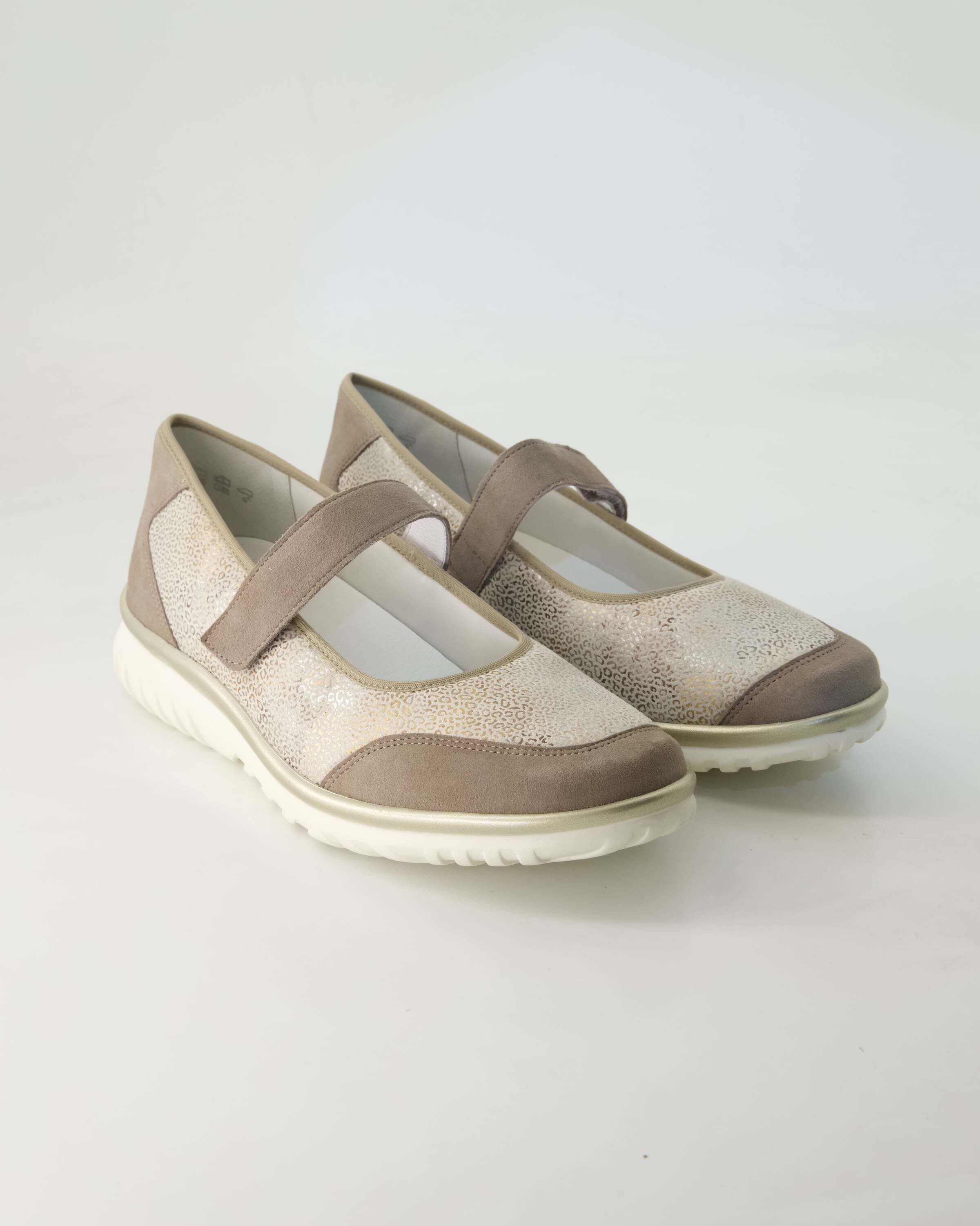 Semler Lena Ballerina Obermaterial: Leder und Textil