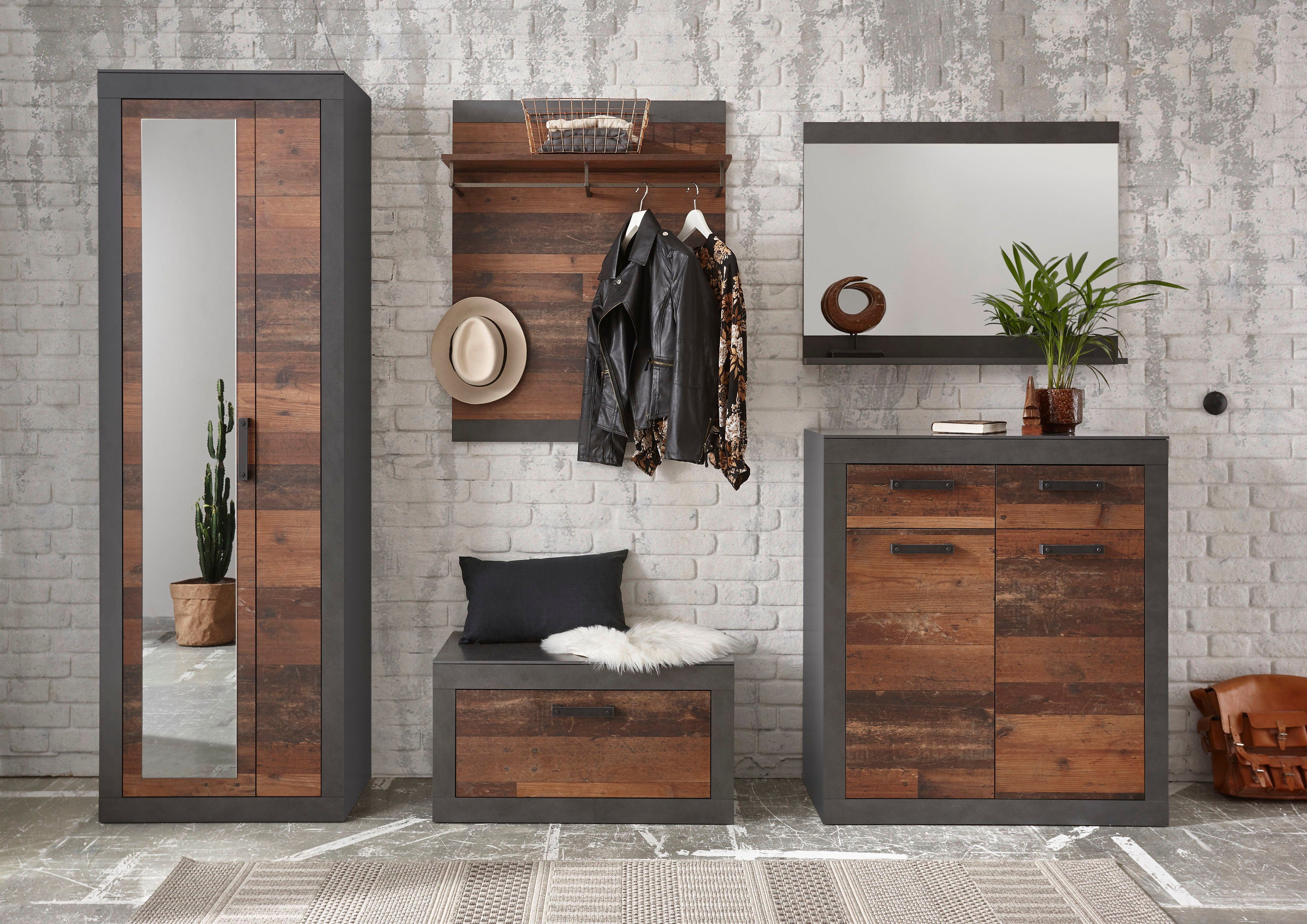 Home affaire Garderoben-Set BROOKLYN, (Komplett-Set, 5-St., bestehend aus Garderobenschrank mit Spiegel, Kommode, Spiegel etc)