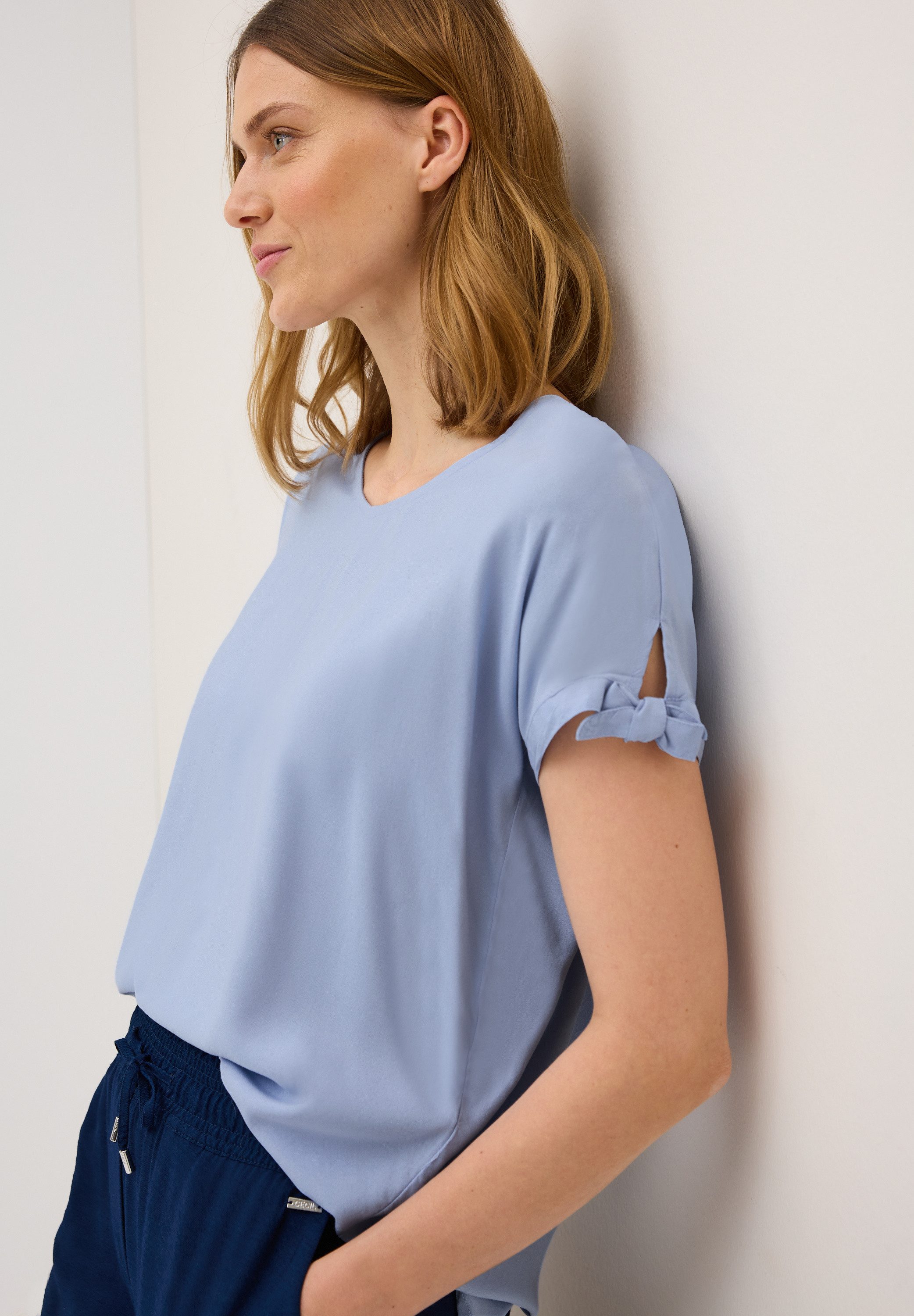 CECIL T-Shirt Blusenshirt mit gerundetem V-Ausschnitt günstig online kaufen