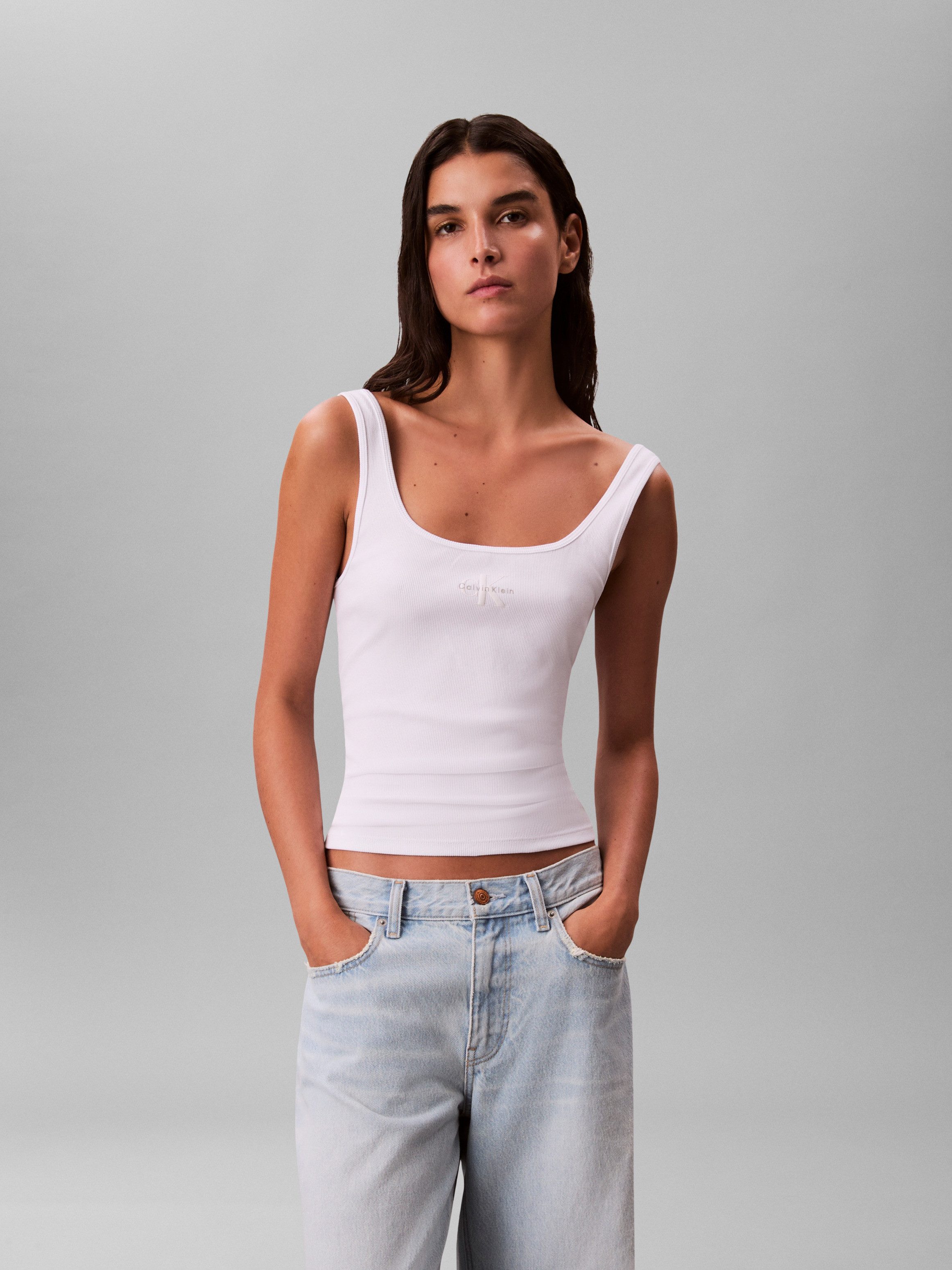 Calvin Klein Jeans Tanktop MONOGRAM SCOOP NK RIB TANK TOP Mit Rundhalsausschnitt, regular fit