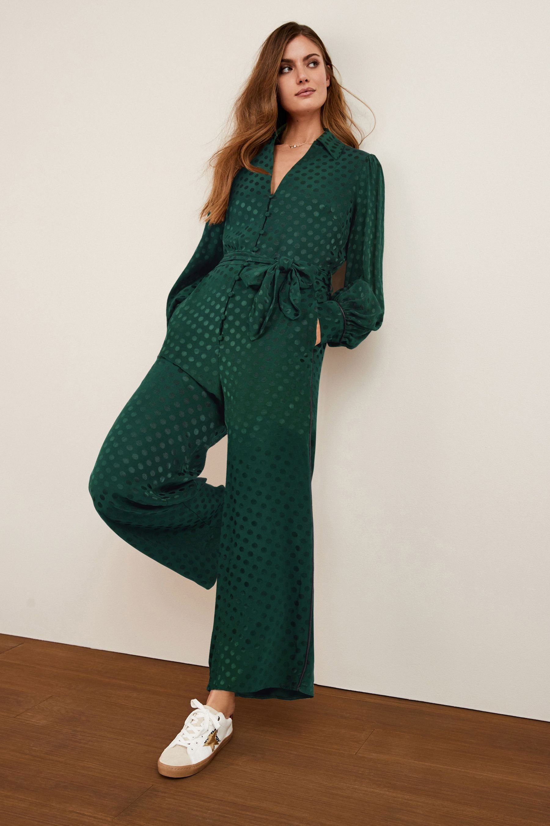 Next Jumpsuit mit (1-tlg) Jacquard-Kragen Green und Bindegürtel Jumpsuit