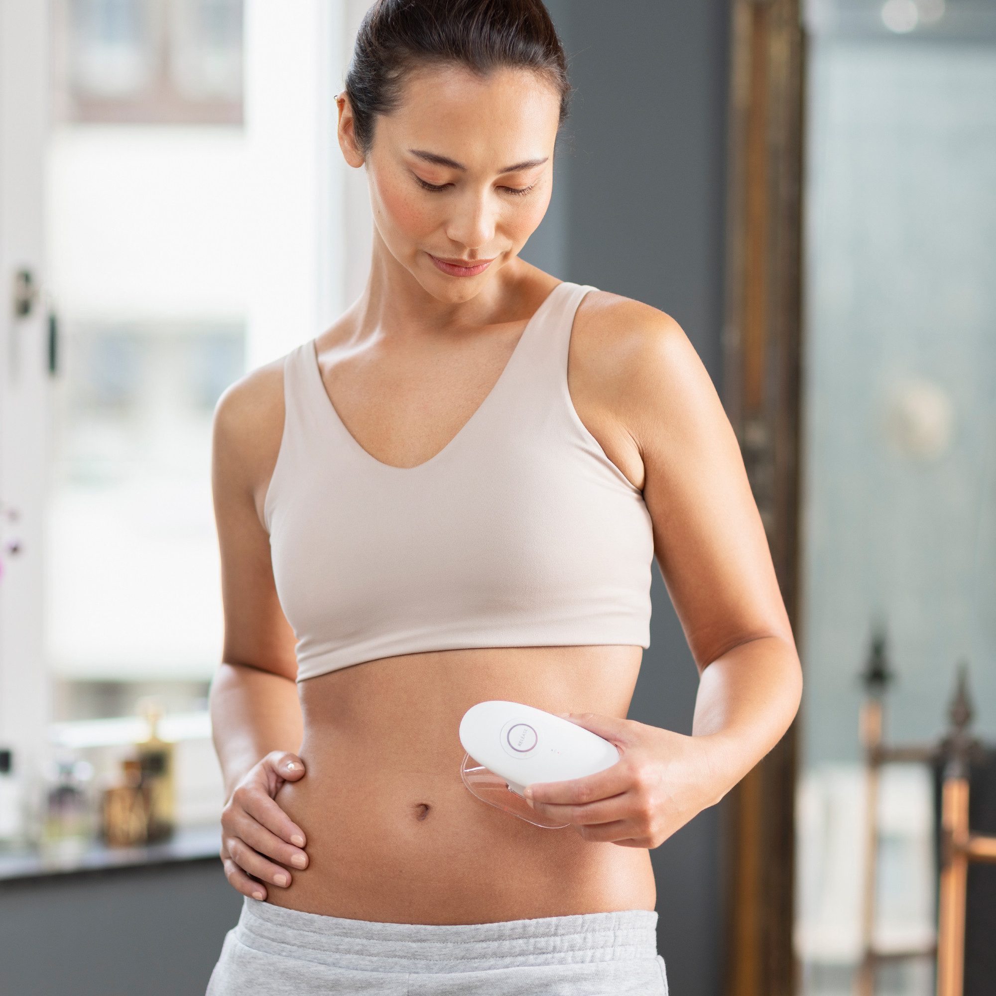 medisana Massagegerät VC 150, Set 3-tlg., 6 EMS Stufen, 3 Schröpfintensitäten, für Muskeln und Faszien