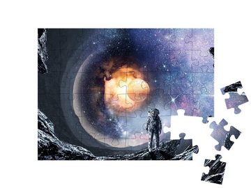 puzzleYOU Puzzle Bildes eines Weltraumlochs mit einem Astronauten, 48 Puzzleteile, puzzleYOU-Kollektionen Weltraum, Universum, Astronomie