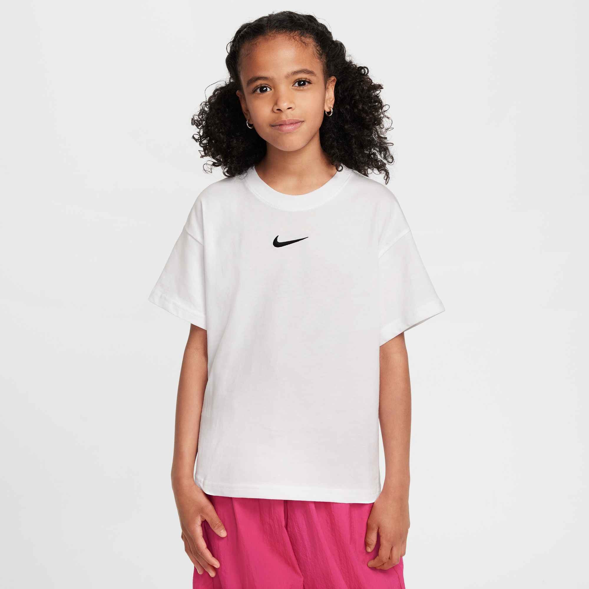 Nike Sportswear T-Shirt G NSW TEE BOY ESSNTL LBR für Mädchen und Jugendliche