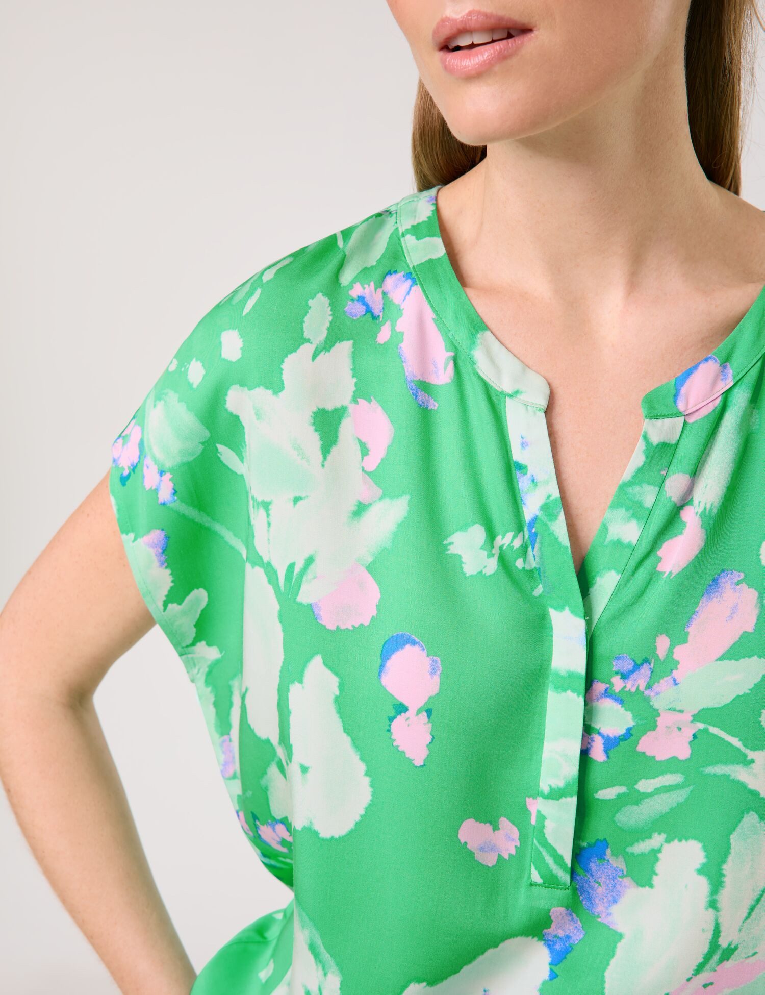 Taifun Kurzarmbluse - Kurzarmbluse mit Floral-Print - Modische Damenbluse