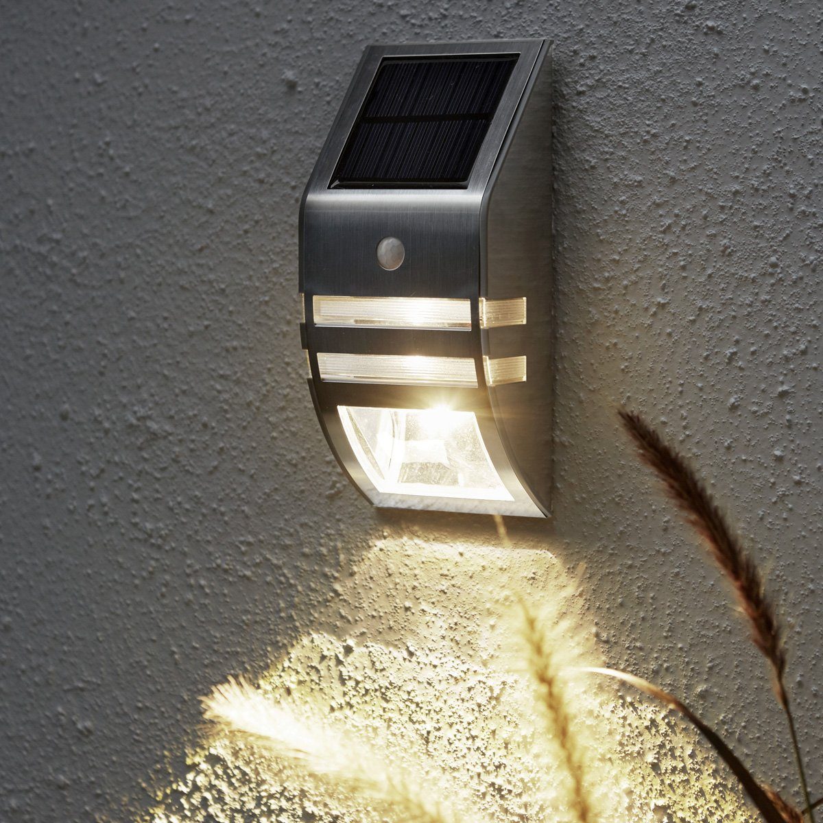 STAR TRADING AußenWandleuchte »LED Solar Wandleuchte Wally H 17cm
