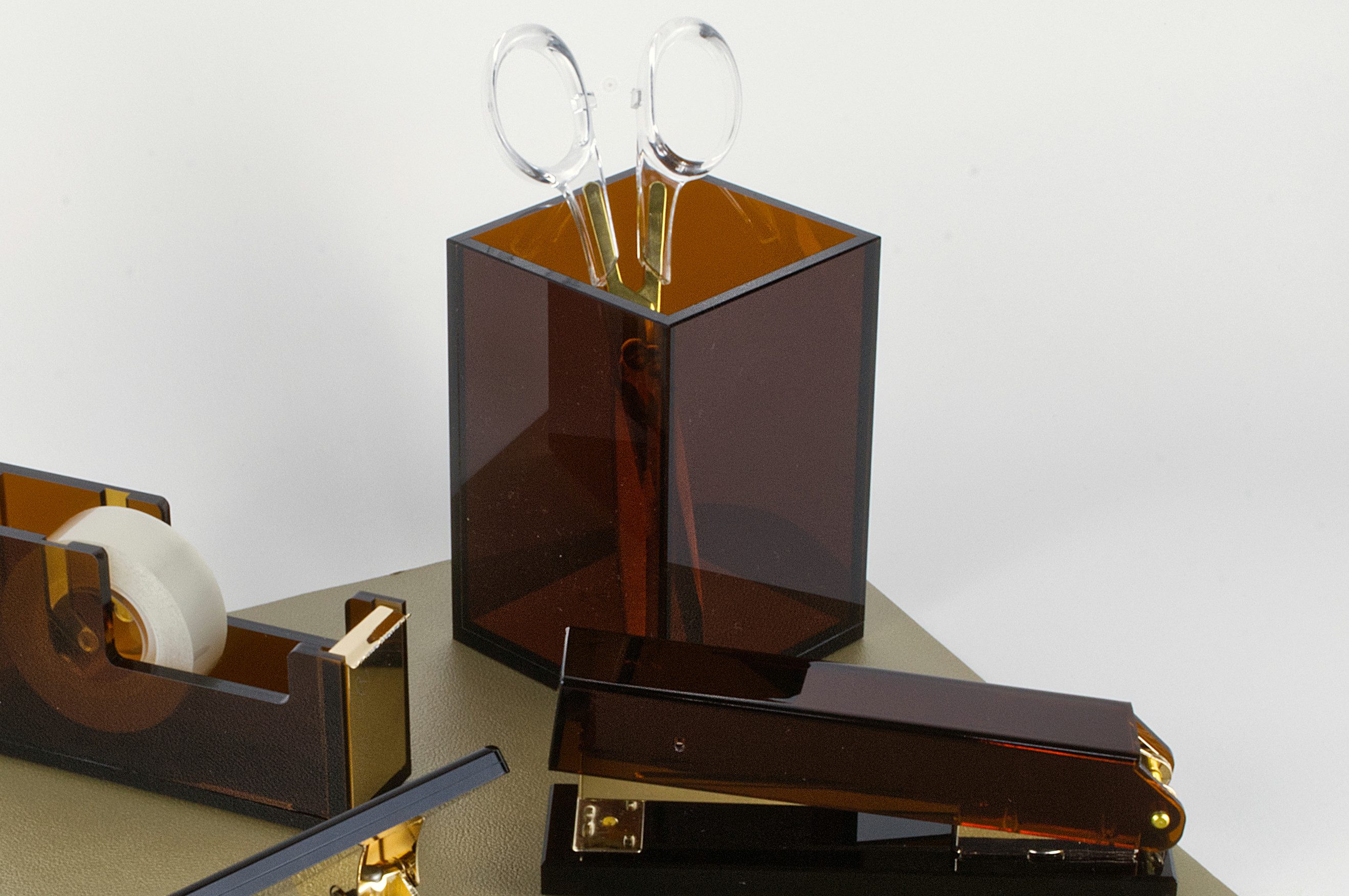 Dany Marcus Make-Up Organizer Stifteköcher Amber Gold