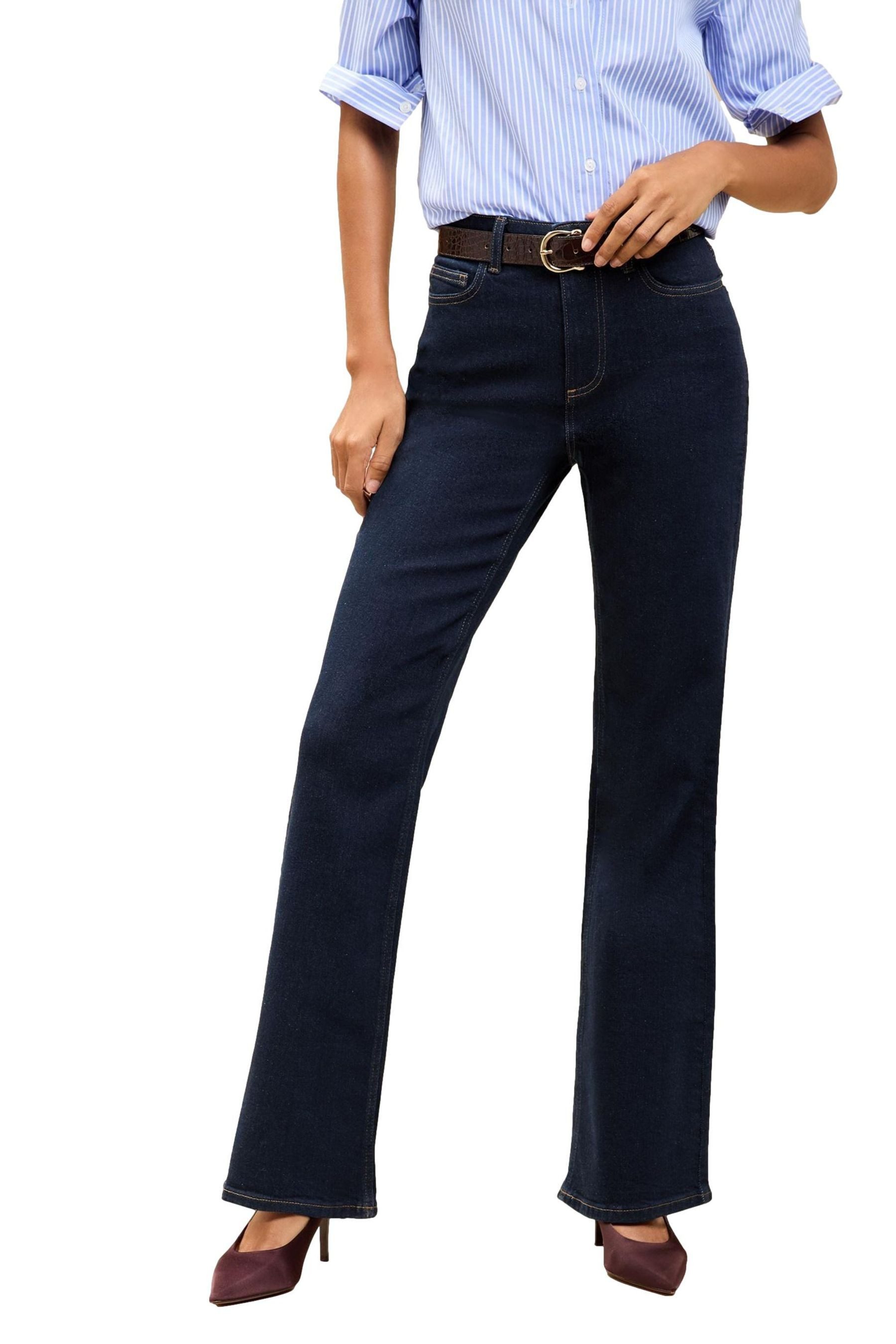 LIPSY Slim-fit-Jeans Lipsy Slim Fit Hochbund-Schlagjeans, Kurzgröße (1-tlg) günstig online kaufen