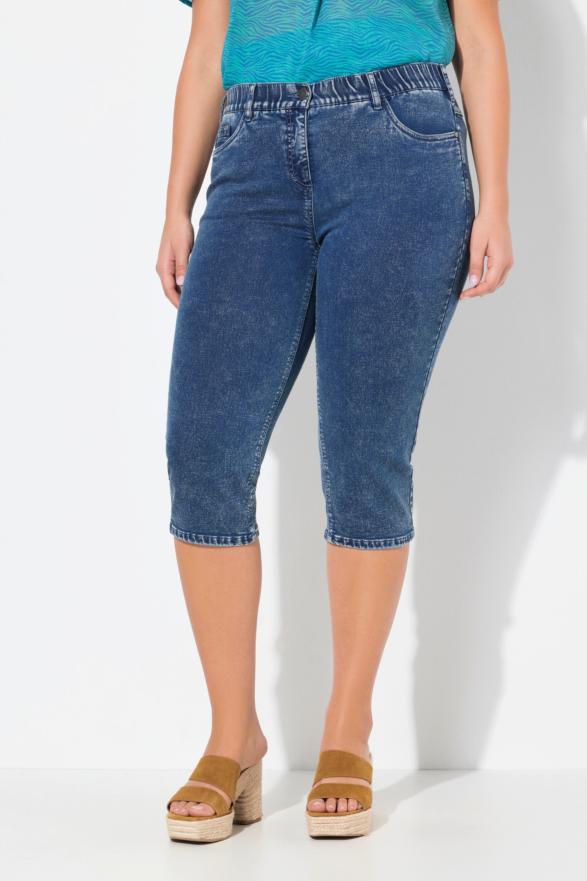 Ulla Popken Regular-fit-Jeans Capri Sarah Denimsweat Jeansoptik Gürtelschlaufen