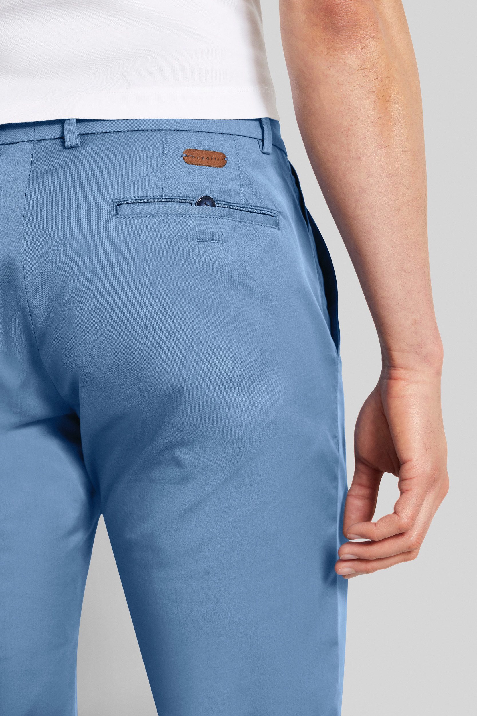 bugatti Chinohose mit Elasthananteil