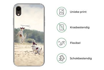 MuchoWow Handyhülle Hund - Zweig - Sand, Handyhülle Apple iPhone XR, Smartphone-Bumper, Print, Handy