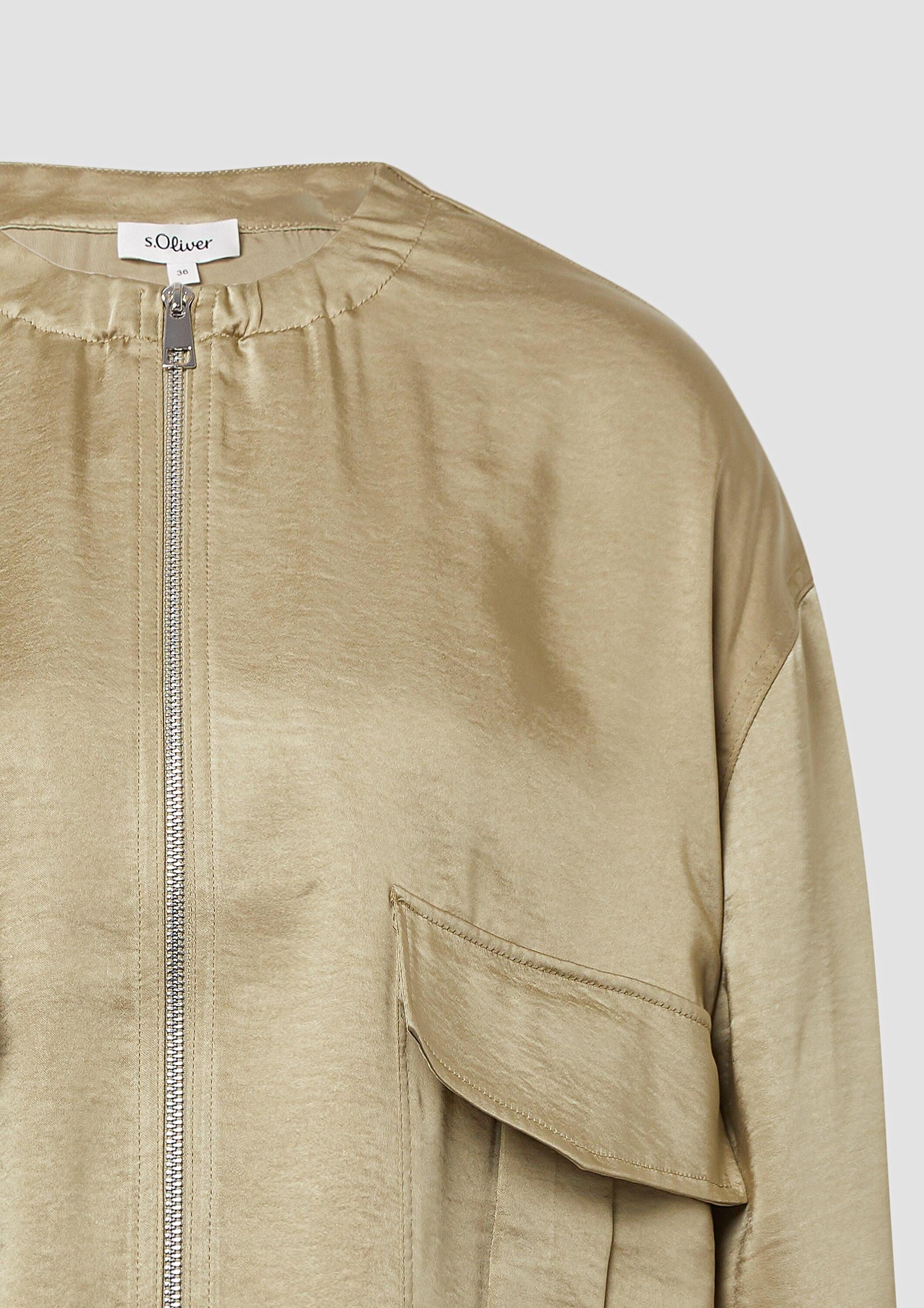 s.Oliver Funktionsjacke Indoor-Jacke Satin-Blouson mit aufgesetzten Taschen und elastischem Saum