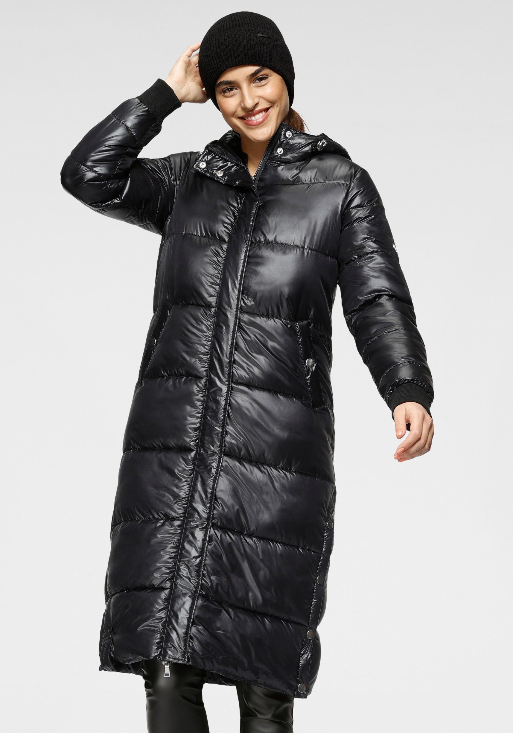 ALPENBLITZ Steppmantel Wintermärchen in extra langer Form mit schimmerndem Glanz black (Jacke aus nachhaltigem Material)